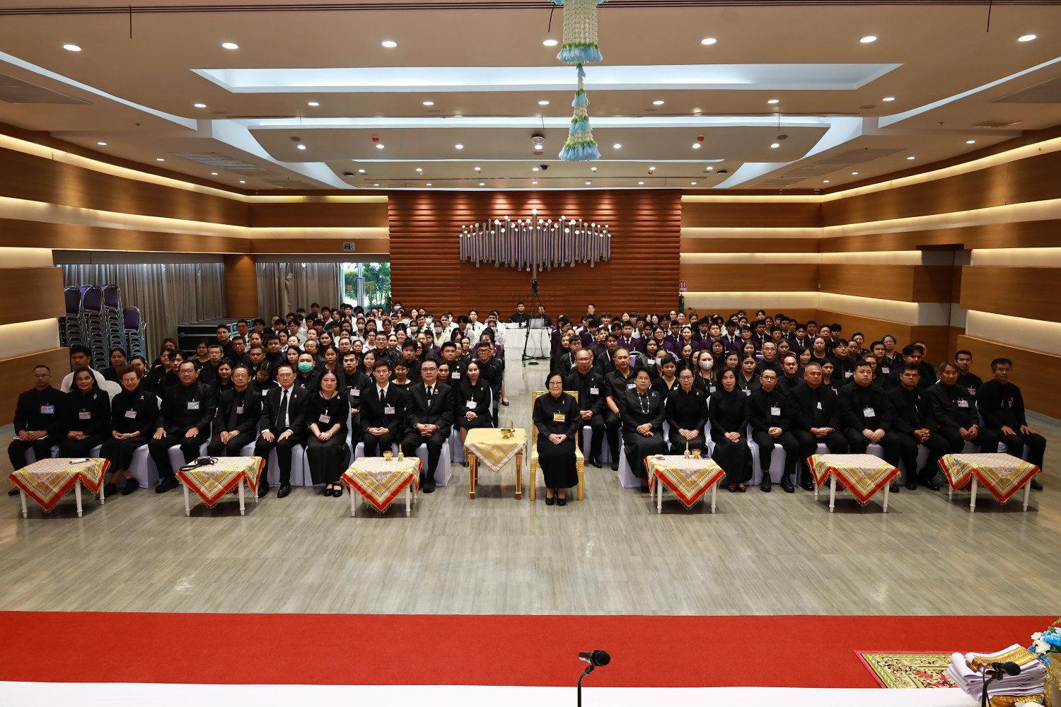 สจด. จัดพิธีบำเพ็ญกุศลเพื่อถวายเป็นพระราชกุศลแด่ สมเด็จพระนางเจ้าสิริกิติ์ พระบรมราชินีนาถ พระบรมราชชนนีพันปีหลวง — 12 ธันวาคม 2025 — สถาบันเทคโนโลยีจิตรลดา CDTI