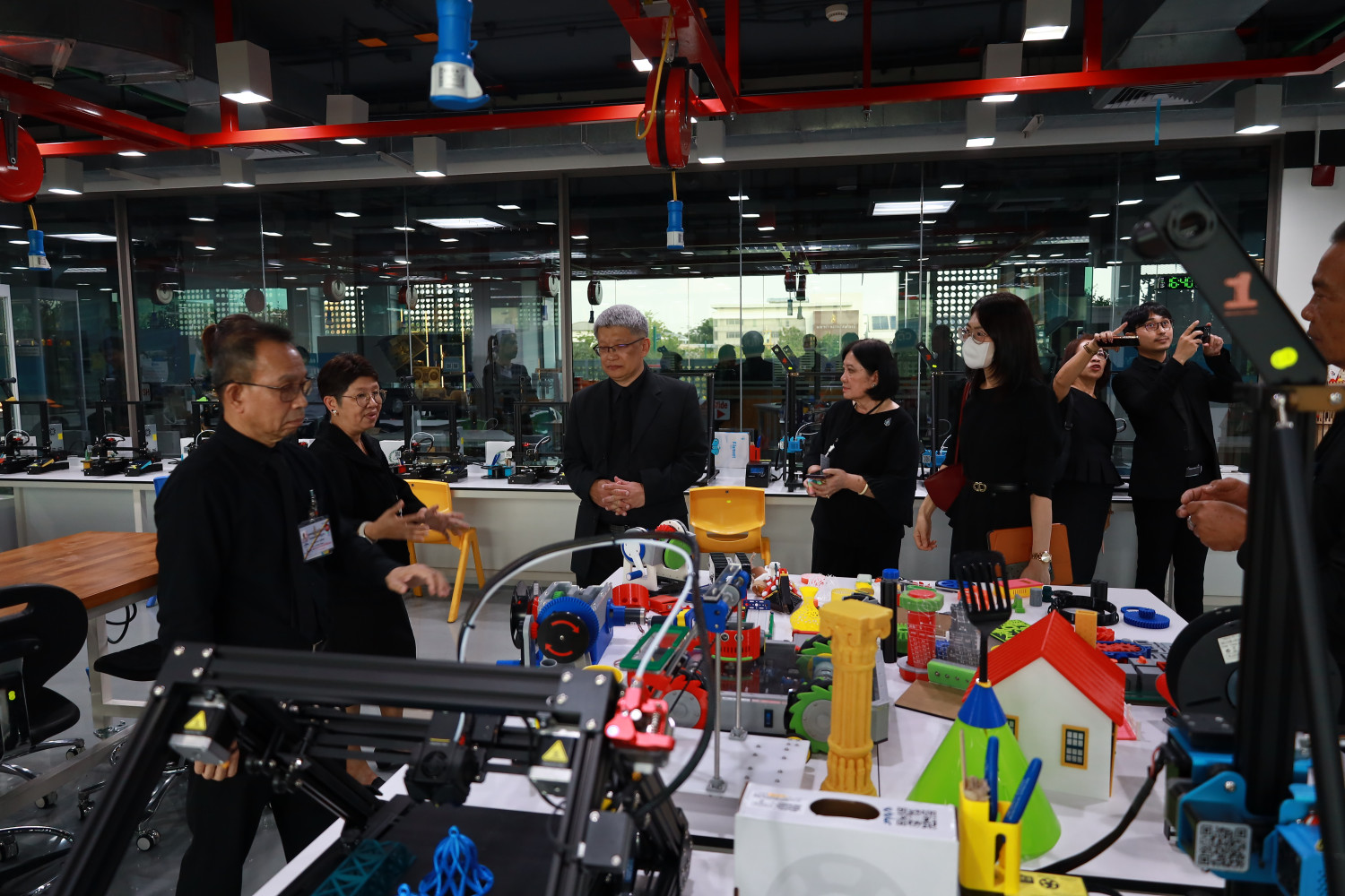 สจด. ต้อนรับคณะผู้บริหาร โรงเรียนสาธิตมหาวิทยาลัยราชภัฏนครราชสีมา จังหวัดนครราชสีมา สจด. ต้อนรับคณะผู้บริหาร โรงเรียนสาธิตมหาวิทยาลัยราชภัฏนครราชสีมา จังหวัดนครราชสีมา — 18 ธันวาคม 2025 — สถาบันเทคโนโลยีจิตรลดา CDTI