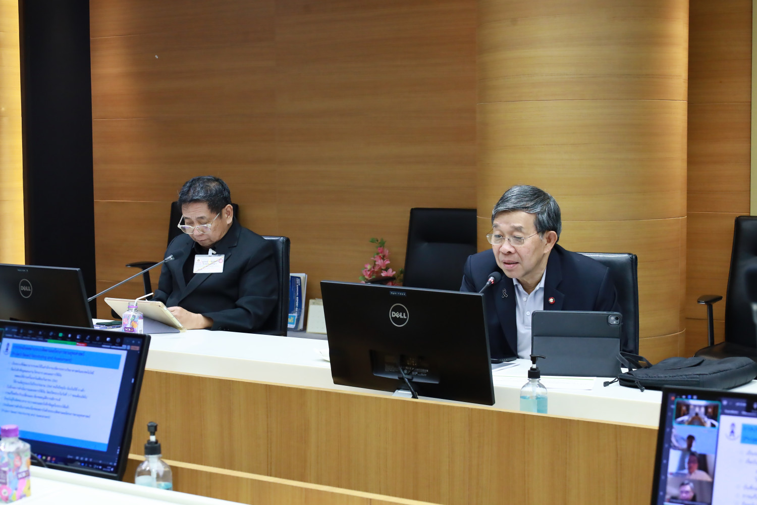 ประชุมคณะกรรมการติดตาม ตรวจสอบ และประเมินผลการปฏิบัติงานของสถาบันเทคโนโลยีจิตรลดา ประชุมคณะกรรมการติดตาม ตรวจสอบ และประเมินผลการปฏิบัติงานของสถาบันเทคโนโลยีจิตรลดา — 19 ธันวาคม 2025 — สถาบันเทคโนโลยีจิตรลดา CDTI