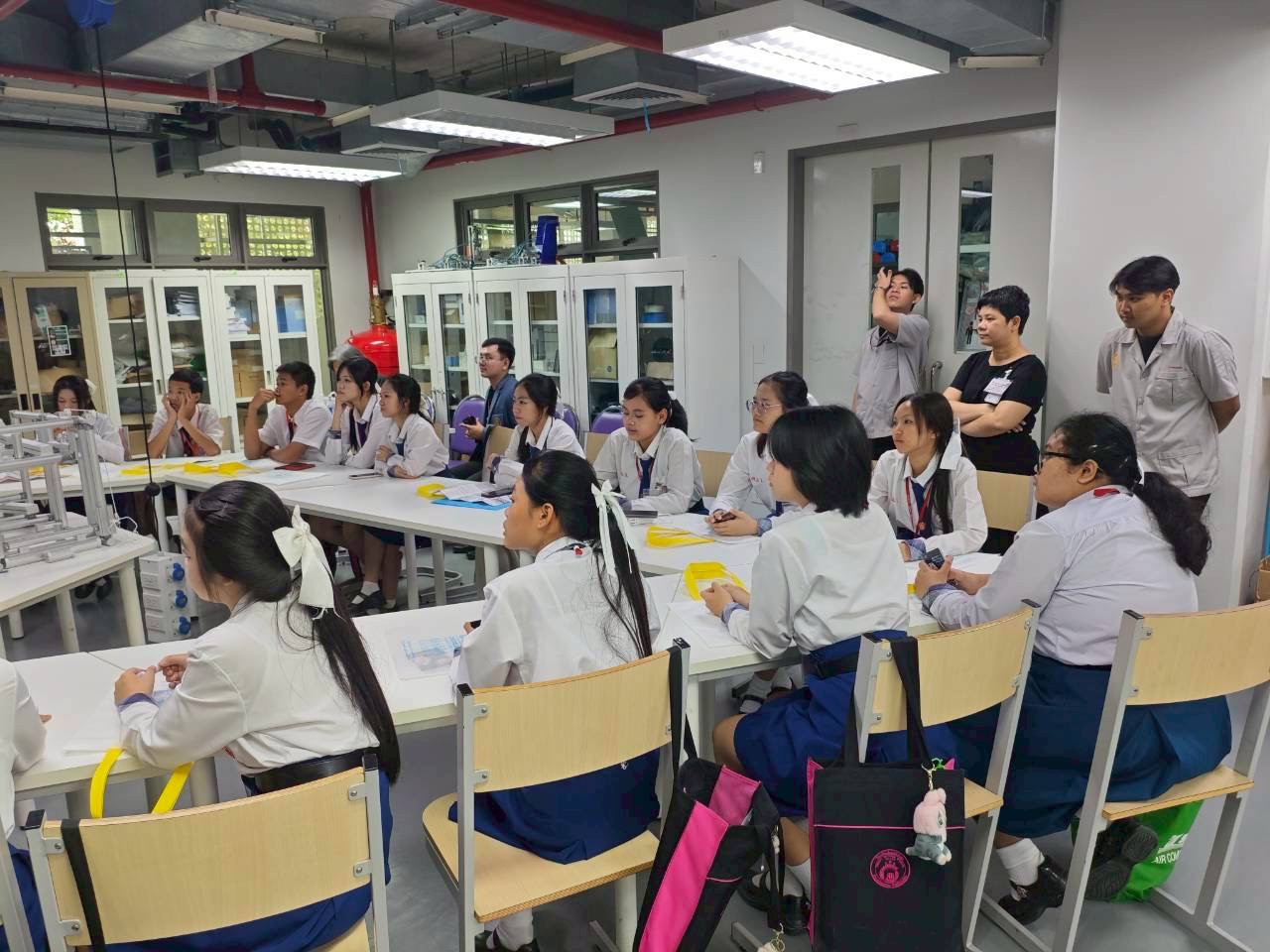 คณะเทคโนโลยีอุตสาหกรรมปลุกพลังสร้างสรรค์กับ Karakuri & Machine Vision คณะเทคโนโลยีอุตสาหกรรมปลุกพลังสร้างสรรค์กับ Karakuri & Machine Vision — 19 ธันวาคม 2025 — สถาบันเทคโนโลยีจิตรลดา CDTI