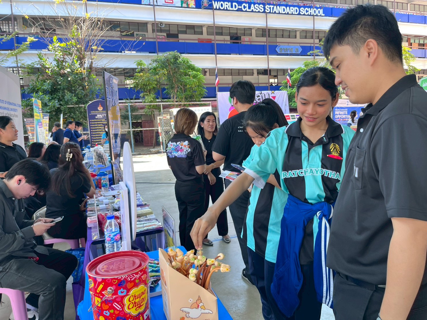 สจด. ร่วมงานแนะนำหลักสูตรศึกษาต่อของโรงเรียนบดินทรเดชา (สิงห์ สิงหเสนี) นนทบุรี — 3 ธันวาคม 2025 — สถาบันเทคโนโลยีจิตรลดา CDTI