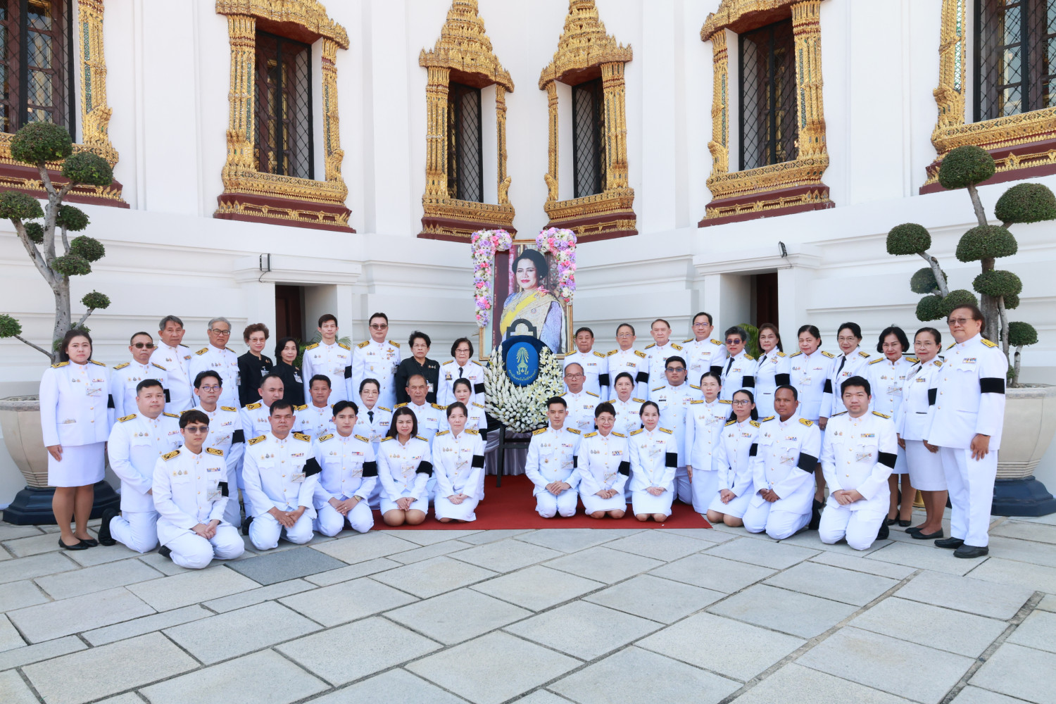 สจด. วางพวงมาลาและถวายบังคมพระบรมศพ สมเด็จพระนางเจ้าสิริกิติ์ พระบรมราชินีนาถ พระบรมราชชนนีพันปีหลวง &mdash; 6 มีนาคม 2026 &mdash; สถาบันเทคโนโลยีจิตรลดา CDTI