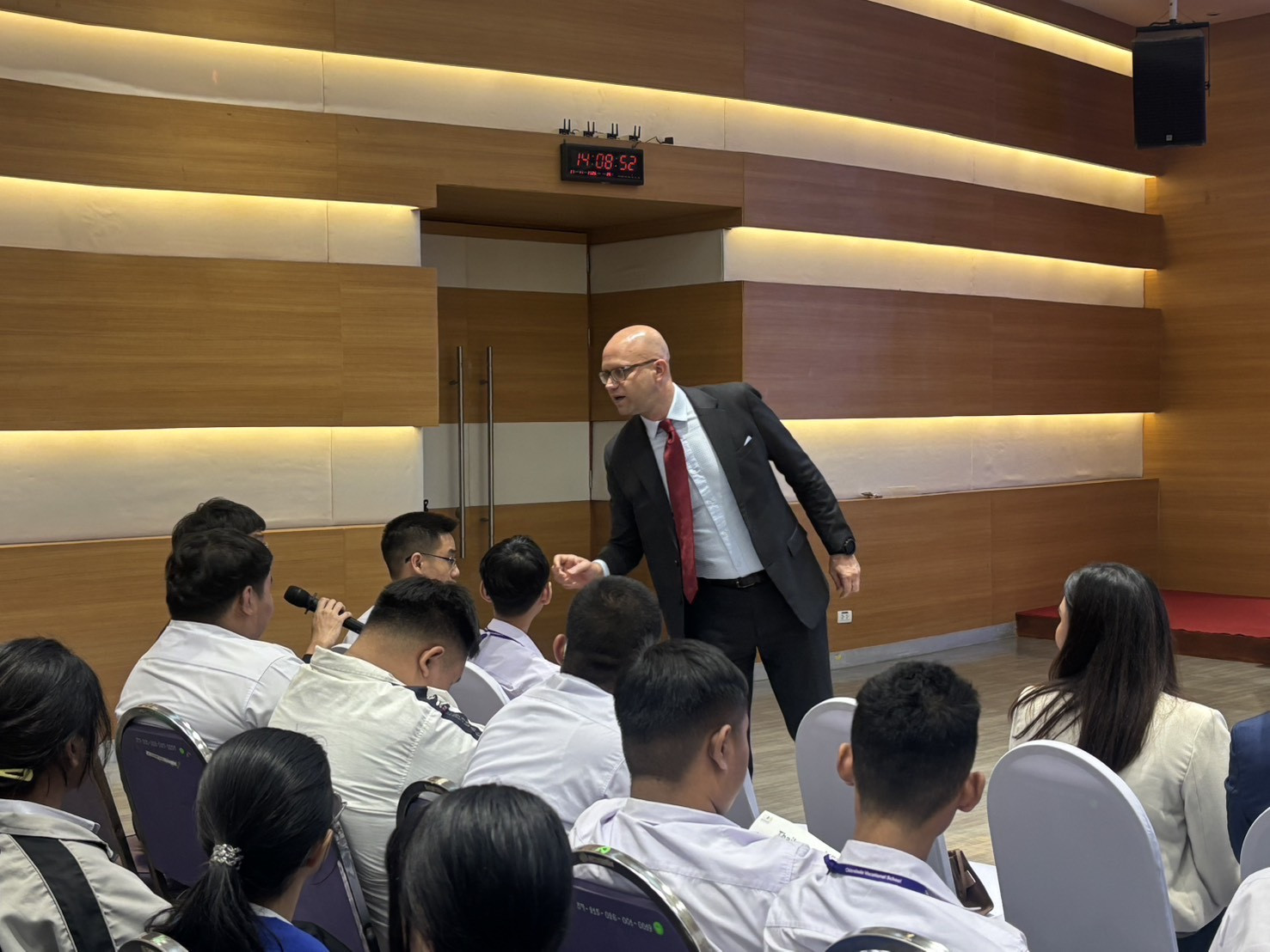 เสวนาพิเศษ Thailand’s Green Steel Industry — 3 ธันวาคม 2025 — สถาบันเทคโนโลยีจิตรลดา CDTI