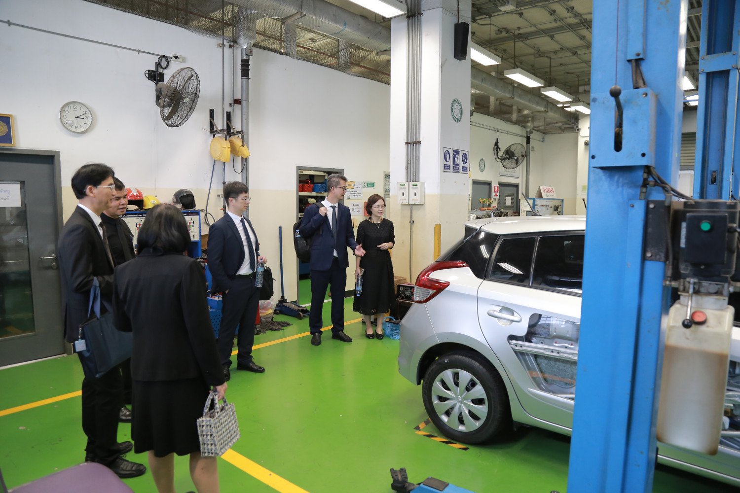 ต้อนรับคณะ Shunde Polytechnic University และ Midea Group ต้อนรับคณะ Shunde Polytechnic University และ Midea Group — 19 ธันวาคม 2025 — สถาบันเทคโนโลยีจิตรลดา CDTI