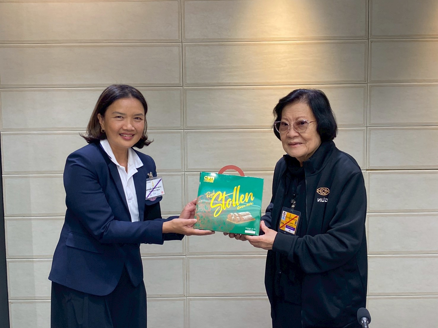 สจด. ต้อนรับคณะผู้บริหารโรงเรียนสีตบุตรบำรุง เข้าพบอธิการบดีสถาบันเทคโนโลยีจิตรลดา อวยพรปีใหม่ ๒๕๖๙ พร้อมรายงานความคืบหน้าความร่วมมือทางวิชาการ สจด. ต้อนรับคณะผู้บริหารโรงเรียนสีตบุตรบำรุง เข้าพบอธิการบดีสถาบันเทคโนโลยีจิตรลดา อวยพรปีใหม่ ๒๕๖๙ พร้อมรายงานความคืบหน้าความร่วมมือทางวิชาการ — 23 มกราคม 2026 — สถาบันเทคโนโลยีจิตรลดา CDTI