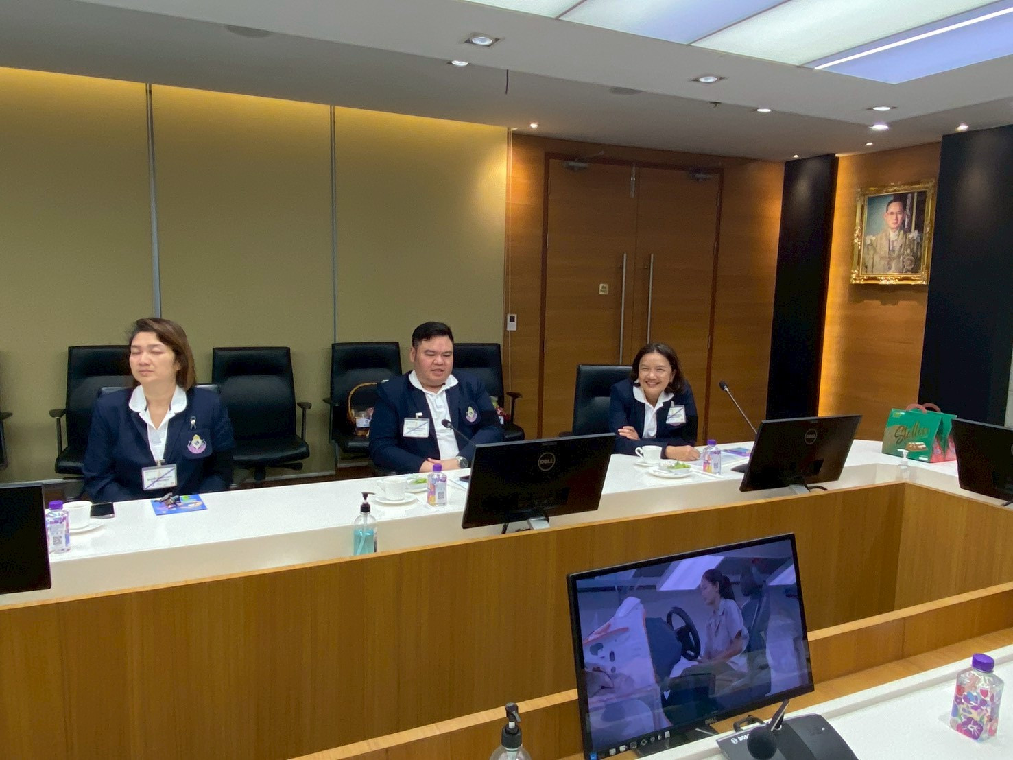 สจด. ต้อนรับคณะผู้บริหารโรงเรียนสีตบุตรบำรุง เข้าพบอธิการบดีสถาบันเทคโนโลยีจิตรลดา อวยพรปีใหม่ ๒๕๖๙ พร้อมรายงานความคืบหน้าความร่วมมือทางวิชาการ สจด. ต้อนรับคณะผู้บริหารโรงเรียนสีตบุตรบำรุง เข้าพบอธิการบดีสถาบันเทคโนโลยีจิตรลดา อวยพรปีใหม่ ๒๕๖๙ พร้อมรายงานความคืบหน้าความร่วมมือทางวิชาการ — 23 มกราคม 2026 — สถาบันเทคโนโลยีจิตรลดา CDTI