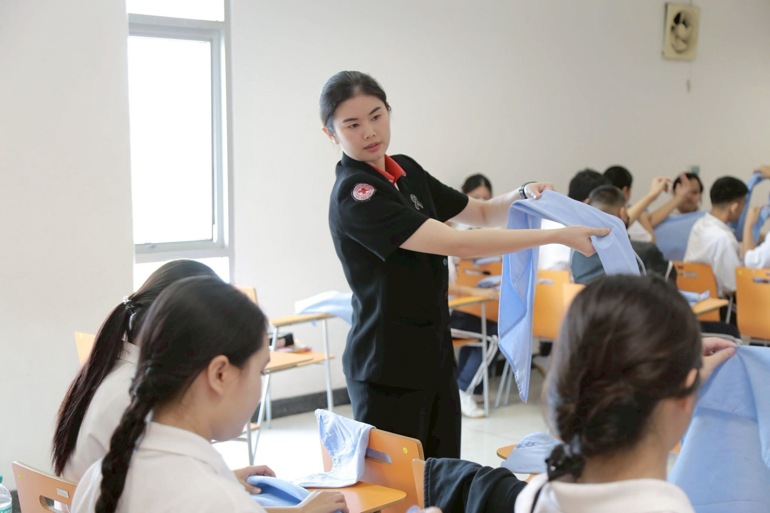 สจด. จัดกิจกรรมการฝึกปฐมพยาบาลเบื้องต้น ประจำภาคเรียนที่ 2 /2568 สจด. จัดกิจกรรมการฝึกปฐมพยาบาลเบื้องต้น ประจำภาคเรียนที่ 2 /2568 — 31 มกราคม 2026 — สถาบันเทคโนโลยีจิตรลดา CDTI