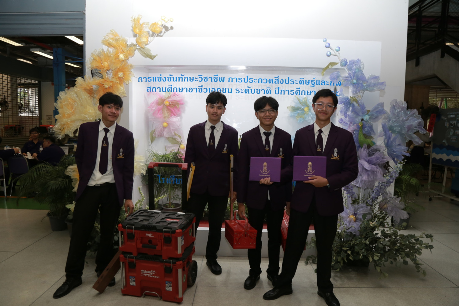 สจด. เป็นเจ้าภาพจัดแข่งขันทักษะวิชาชีพ “ไฟฟ้า-ยานยนต์” เวทีอาชีวศึกษาเอกชนระดับชาติ ปีการศึกษา 2568 มุ่งยกระดับมาตรฐานฝีมือแรงงานสู่สากล สจด. เป็นเจ้าภาพจัดแข่งขันทักษะวิชาชีพ “ไฟฟ้า-ยานยนต์” เวทีอาชีวศึกษาเอกชนระดับชาติ ปีการศึกษา 2568 มุ่งยกระดับมาตรฐานฝีมือแรงงานสู่สากล — 23 มกราคม 2026 — สถาบันเทคโนโลยีจิตรลดา CDTI