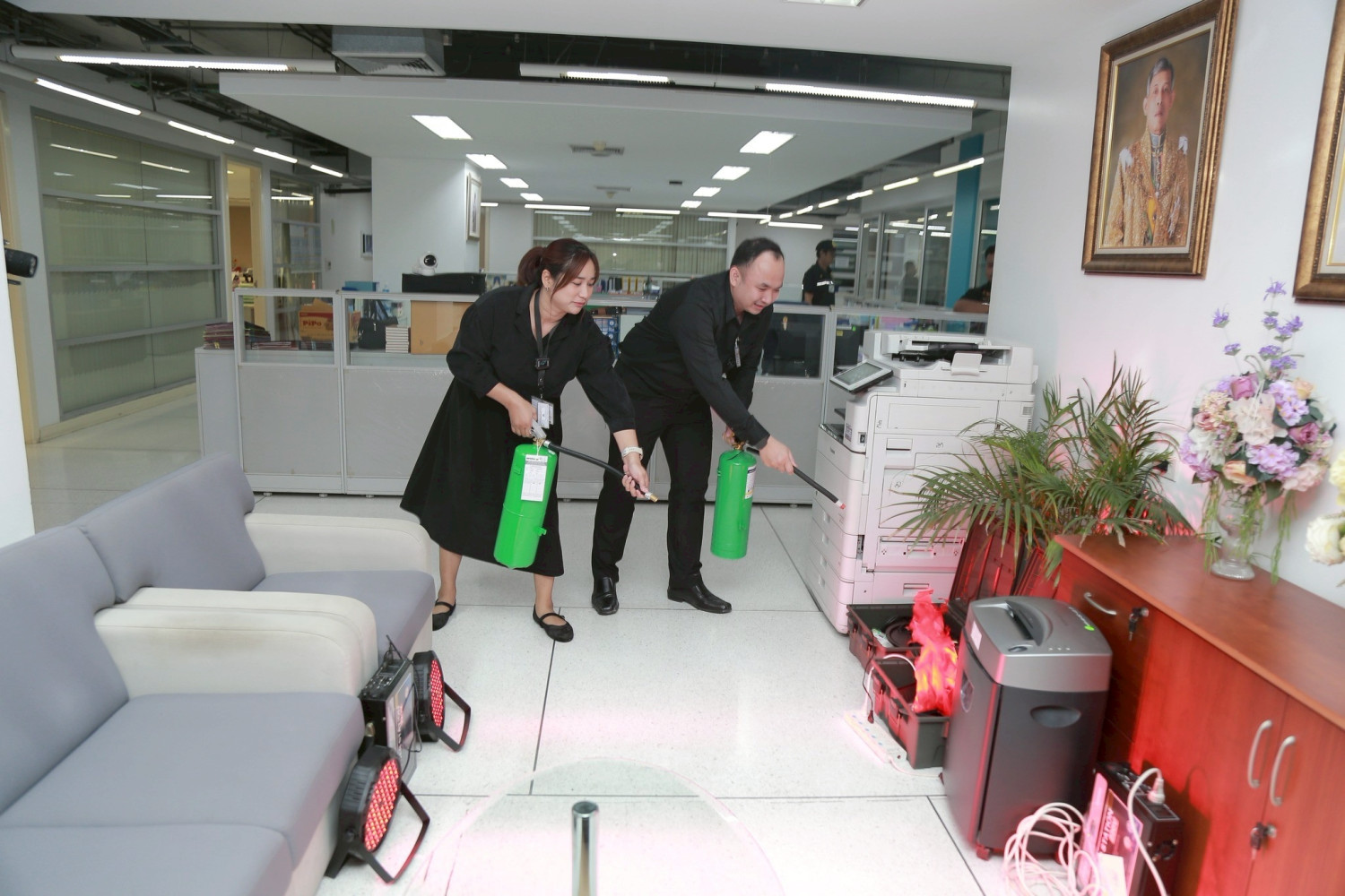 สจด. ซ้อมอพยพหนีไฟอาคาร 611-612 ประจำปีการศึกษา 2568 สจด. ซ้อมอพยพหนีไฟอาคาร 611-612 ประจำปีการศึกษา 2568 — 31 มกราคม 2026 — สถาบันเทคโนโลยีจิตรลดา CDTI