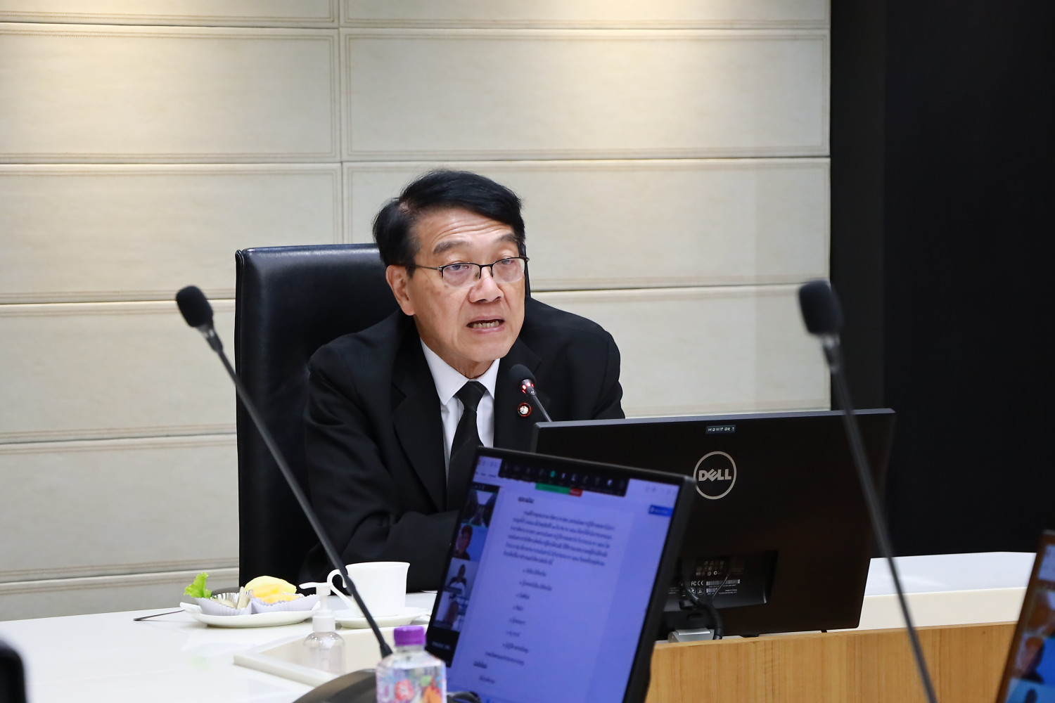 ประชุมคณะกรรมการติดตาม ตรวจสอบ และประเมินผลการปฏิบัติงานของสถาบันเทคโนโลยีจิตรลดา ประชุมคณะกรรมการติดตาม ตรวจสอบ และประเมินผลการปฏิบัติงานของสถาบันเทคโนโลยีจิตรลดา — 24 มกราคม 2026 — สถาบันเทคโนโลยีจิตรลดา CDTI