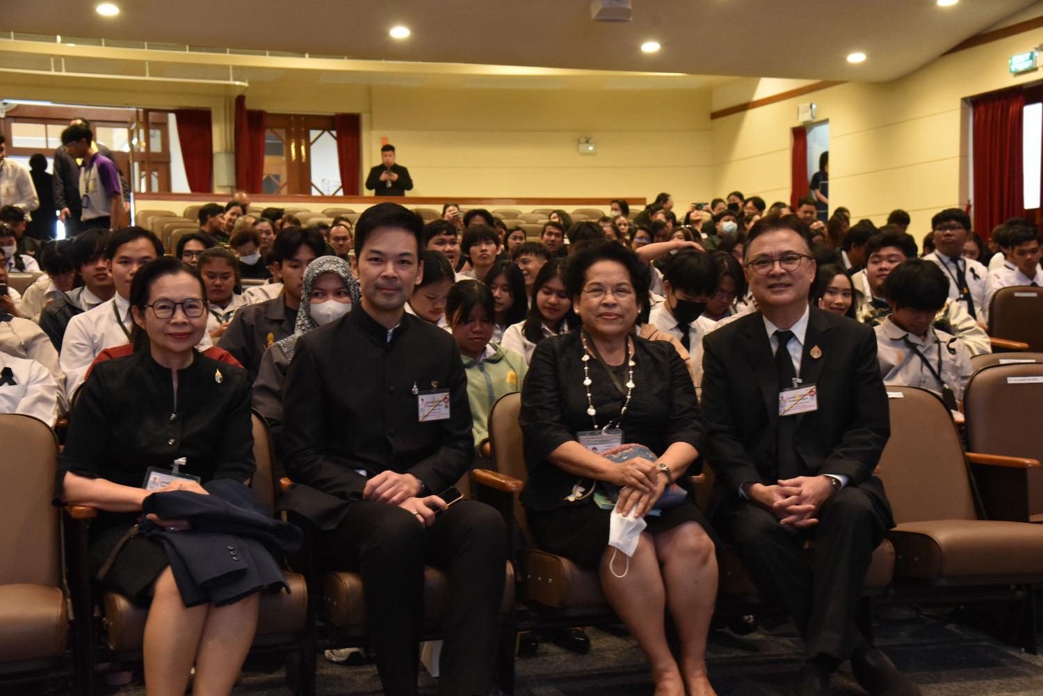 บรรยายพิเศษพระราชกรณียกิจพระบาทสมเด็จพระปรเมนทรรามาธิบดี ศรีสินทรมหาวชิราวุธ พระมงกุฎเกล้าเจ้าอยู่หัว พระมหาธีรราชเจ้า และสมเด็จพระเจ้าบรมวงศ์เธอ เจ้าฟ้าเพชรรัตนราชสุดา สิริโสภาพัณณวดี กรมพระนครปฐมบรมขัตติยานีมหาธีรราชธิดา บรรยายพิเศษพระราชกรณียกิจพระบาทสมเด็จพระปรเมนทรรามาธิบดี ศรีสินทรมหาวชิราวุธ พระมงกุฎเกล้าเจ้าอยู่หัว พระมหาธีรราชเจ้า และสมเด็จพระเจ้าบรมวงศ์เธอ เจ้าฟ้าเพชรรัตนราชสุดา สิริโสภาพัณณวดี กรมพระนครปฐมบรมขัตติยานีมหาธีรราชธิดา — 9 มกราคม 2026 — สถาบันเทคโนโลยีจิตรลดา CDTI