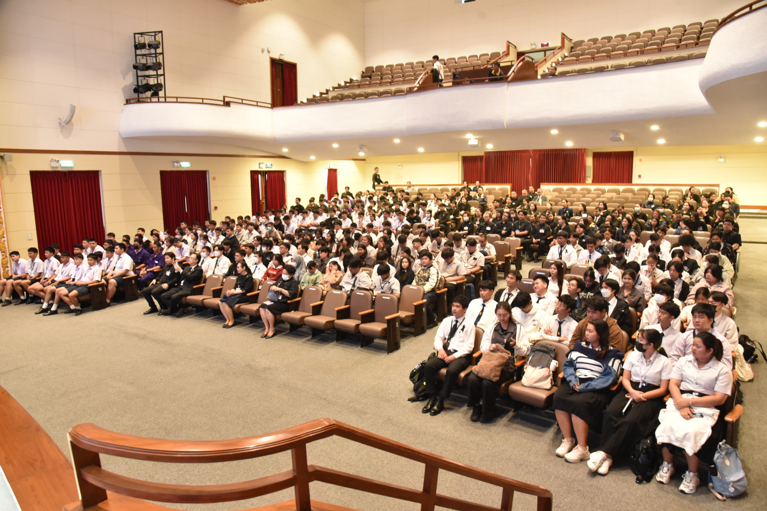 บรรยายพิเศษพระราชกรณียกิจพระบาทสมเด็จพระปรเมนทรรามาธิบดี ศรีสินทรมหาวชิราวุธ พระมงกุฎเกล้าเจ้าอยู่หัว พระมหาธีรราชเจ้า และสมเด็จพระเจ้าบรมวงศ์เธอ เจ้าฟ้าเพชรรัตนราชสุดา สิริโสภาพัณณวดี กรมพระนครปฐมบรมขัตติยานีมหาธีรราชธิดา บรรยายพิเศษพระราชกรณียกิจพระบาทสมเด็จพระปรเมนทรรามาธิบดี ศรีสินทรมหาวชิราวุธ พระมงกุฎเกล้าเจ้าอยู่หัว พระมหาธีรราชเจ้า และสมเด็จพระเจ้าบรมวงศ์เธอ เจ้าฟ้าเพชรรัตนราชสุดา สิริโสภาพัณณวดี กรมพระนครปฐมบรมขัตติยานีมหาธีรราชธิดา — 9 มกราคม 2026 — สถาบันเทคโนโลยีจิตรลดา CDTI