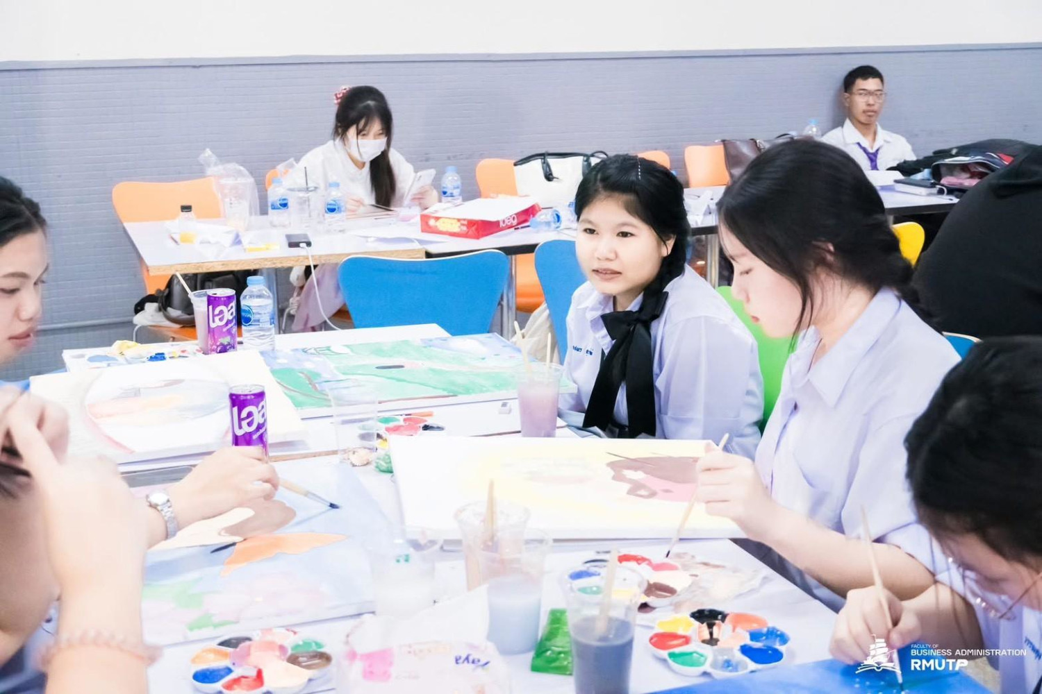 สจด.ขอแสดงความยินดีกับนักเรียนสาขาวิชาการตลาด คว้ารางวัลจากการแข่งขัน “Well-Being of Art: Marketing Meets Mind ศิลป์แห่งสุขสู่สุขภาวะที่ดีในมุมมองการตลาด” สจด.ขอแสดงความยินดีกับนักเรียนสาขาวิชาการตลาด คว้ารางวัลจากการแข่งขัน “Well-Being of Art: Marketing Meets Mind ศิลป์แห่งสุขสู่สุขภาวะที่ดีในมุมมองการตลาด” — 3 มีนาคม 2026 — สถาบันเทคโนโลยีจิตรลดา CDTI