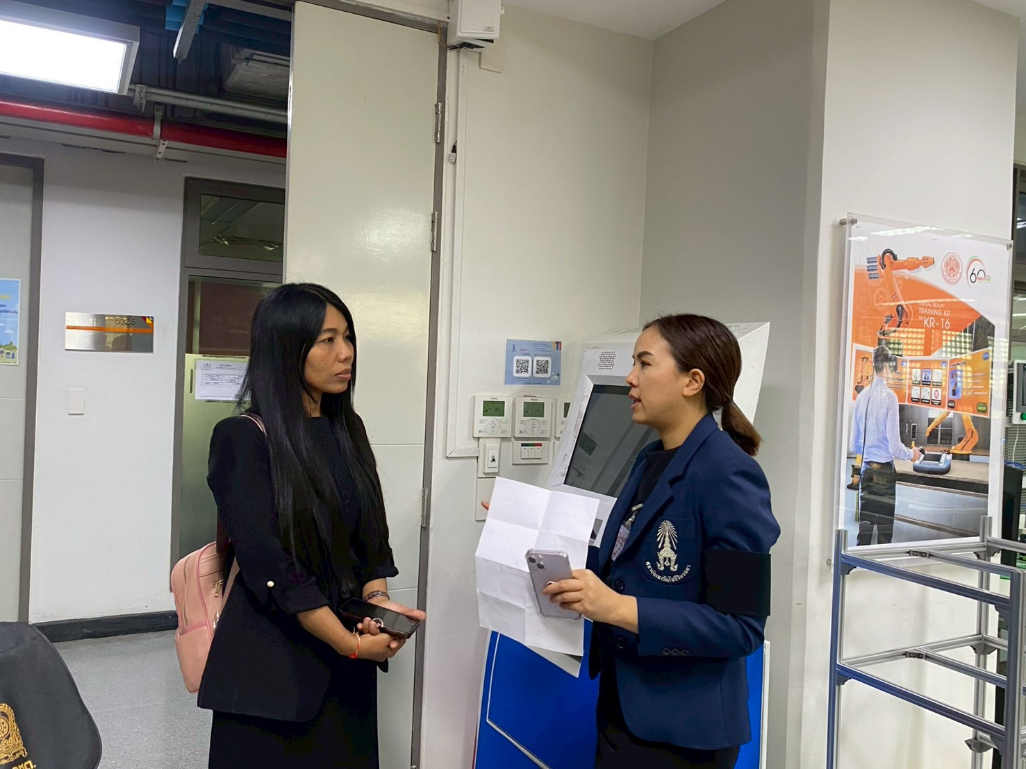 ต้อนรับคณะศูนย์ขับเคลื่อนการศึกษาในจังหวัดชายแดนภาคใต้ สำนักงานปลัดกระทรวงศึกษาธิการ ต้อนรับคณะศูนย์ขับเคลื่อนการศึกษาในจังหวัดชายแดนภาคใต้ สำนักงานปลัดกระทรวงศึกษาธิการ — 3 กุมภาพันธ์ 2026 — สถาบันเทคโนโลยีจิตรลดา CDTI