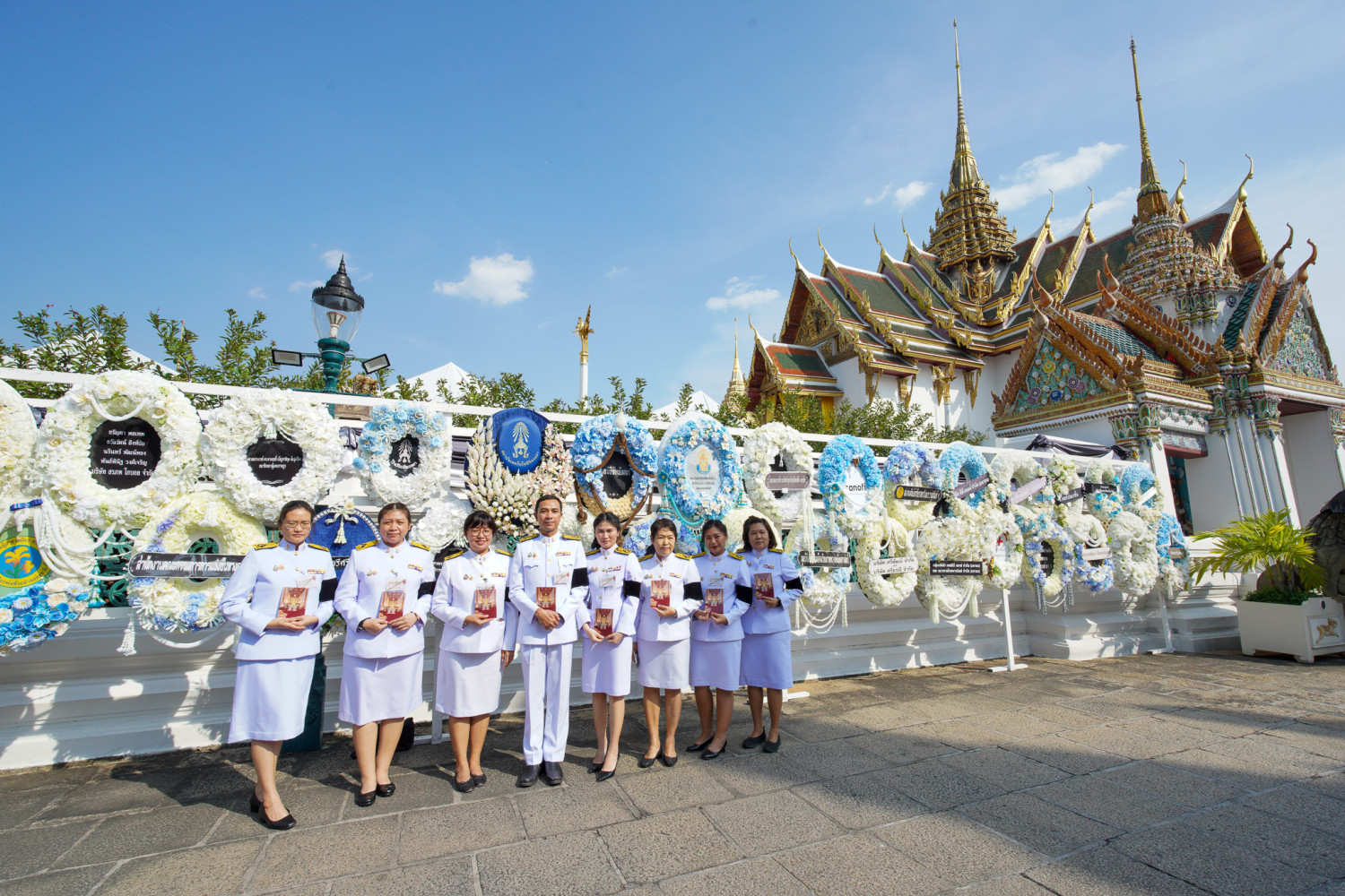 สจด. กราบถวายบังคมพระบรมศพสมเด็จพระนางเจ้าสิริกิติ์ พระบรมราชินีนาถ พระบรมราชชนนีพันปีหลวง สจด. กราบถวายบังคมพระบรมศพสมเด็จพระนางเจ้าสิริกิติ์ พระบรมราชินีนาถ พระบรมราชชนนีพันปีหลวง — 22 มกราคม 2026 — สถาบันเทคโนโลยีจิตรลดา CDTI