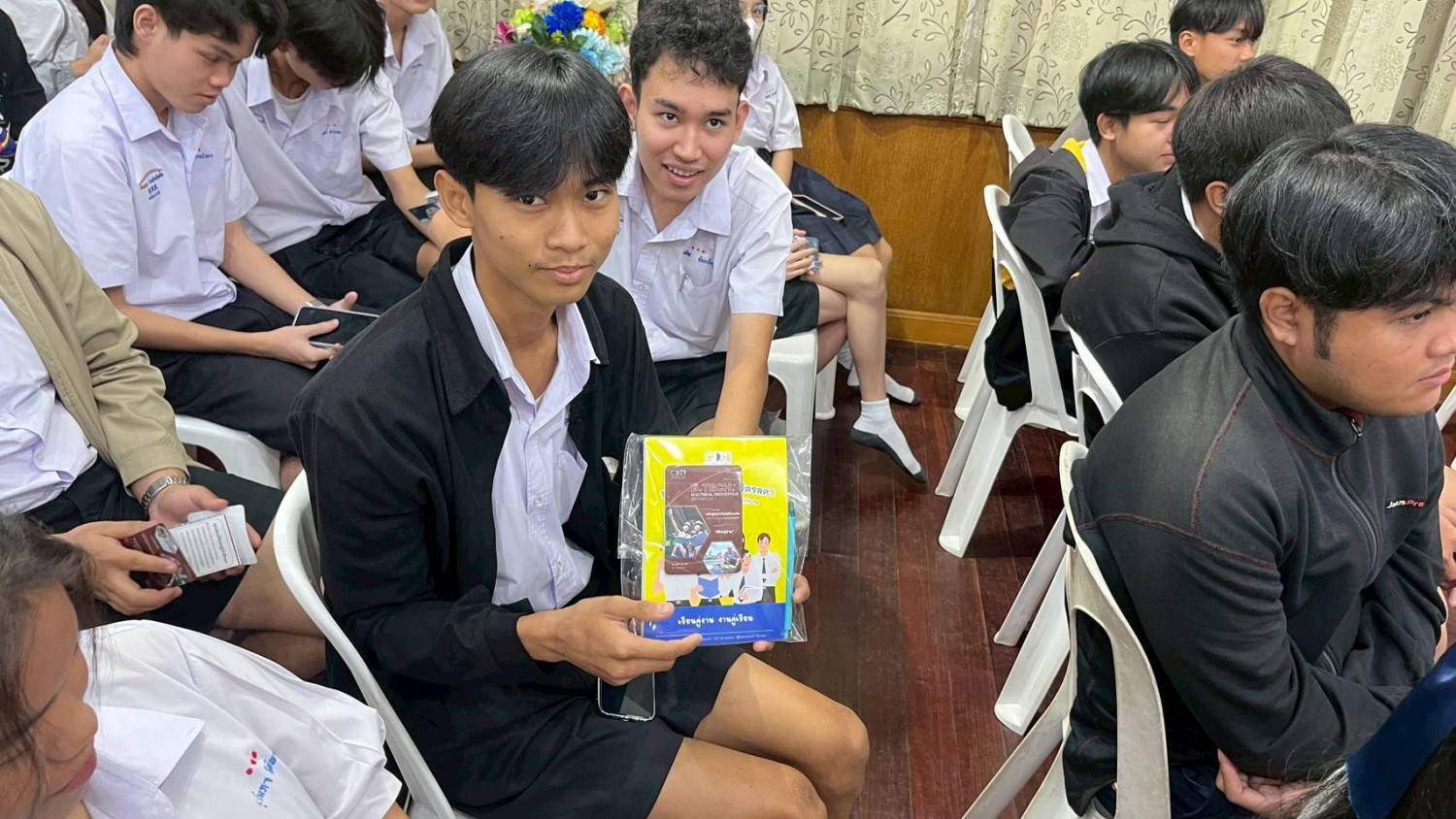 คณะเทคโนโลยีอุตสาหกรรมจัดโครงการพี่ชวนน้องเรียน CDTI ปีที่ 7 คณะเทคโนโลยีอุตสาหกรรมจัดโครงการพี่ชวนน้องเรียน CDTI ปีที่ 7 — 6 กุมภาพันธ์ 2026 — สถาบันเทคโนโลยีจิตรลดา CDTI