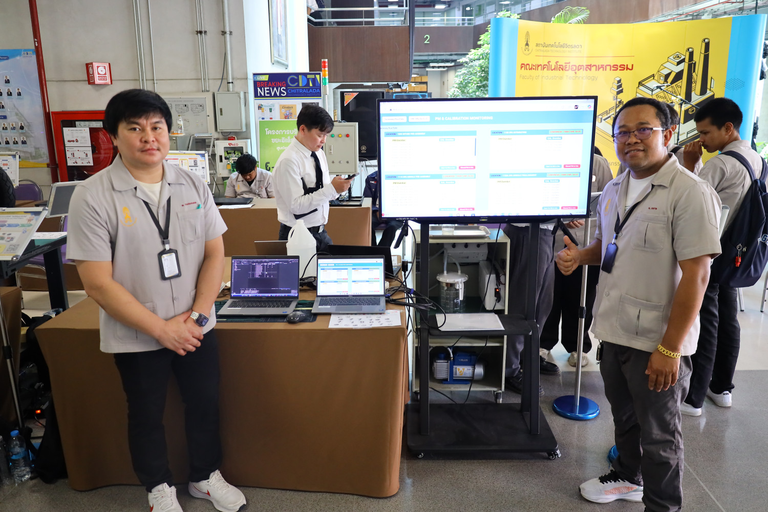 คณะเทคโนโลยีอุตสาหกรรมจัดประกวดโครงงานนักศึกษา ส่งเสริมการวิจัย สิ่งประดิษฐ์ และนวัตกรรม ครั้งที่ 8 คณะเทคโนโลยีอุตสาหกรรมจัดประกวดโครงงานนักศึกษา ส่งเสริมการวิจัย สิ่งประดิษฐ์ และนวัตกรรม ครั้งที่ 8 — 19 กุมภาพันธ์ 2026 — สถาบันเทคโนโลยีจิตรลดา CDTI