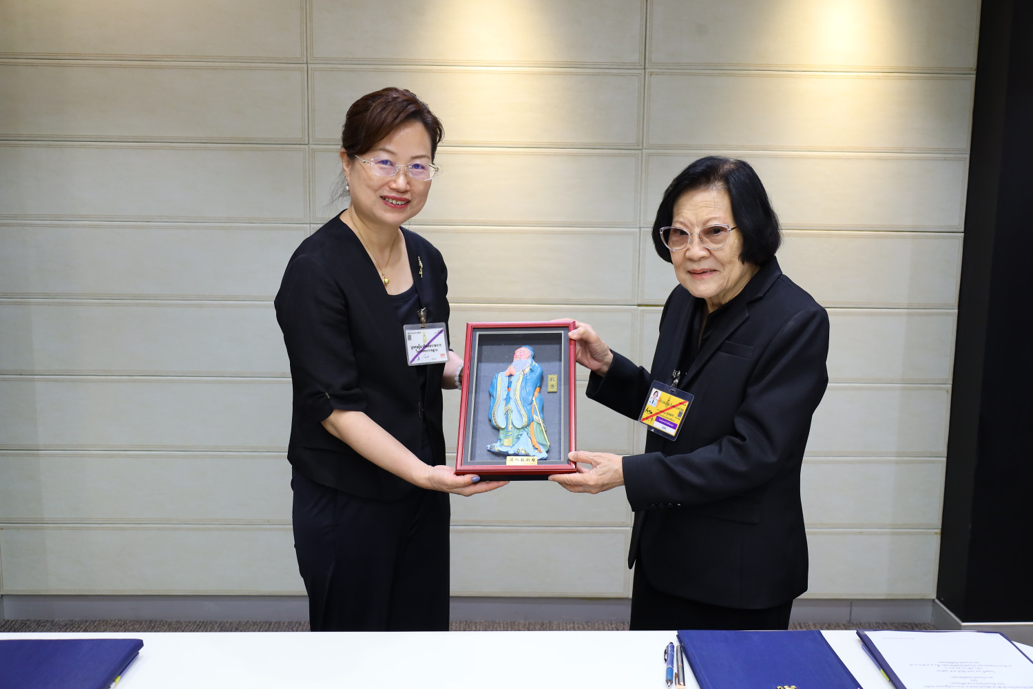 สจด. ลงนามความร่วมมือไทย–จีน พัฒนาหลักสูตรและฝึกอบรมนักศึกษานานาชาติด้านเทคโนโลยีไฟฟ้าและระบบอัตโนมัติ สจด. ลงนามความร่วมมือไทย–จีน พัฒนาหลักสูตรและฝึกอบรมนักศึกษานานาชาติด้านเทคโนโลยีไฟฟ้าและระบบอัตโนมัติ — 12 กุมภาพันธ์ 2026 — สถาบันเทคโนโลยีจิตรลดา CDTI