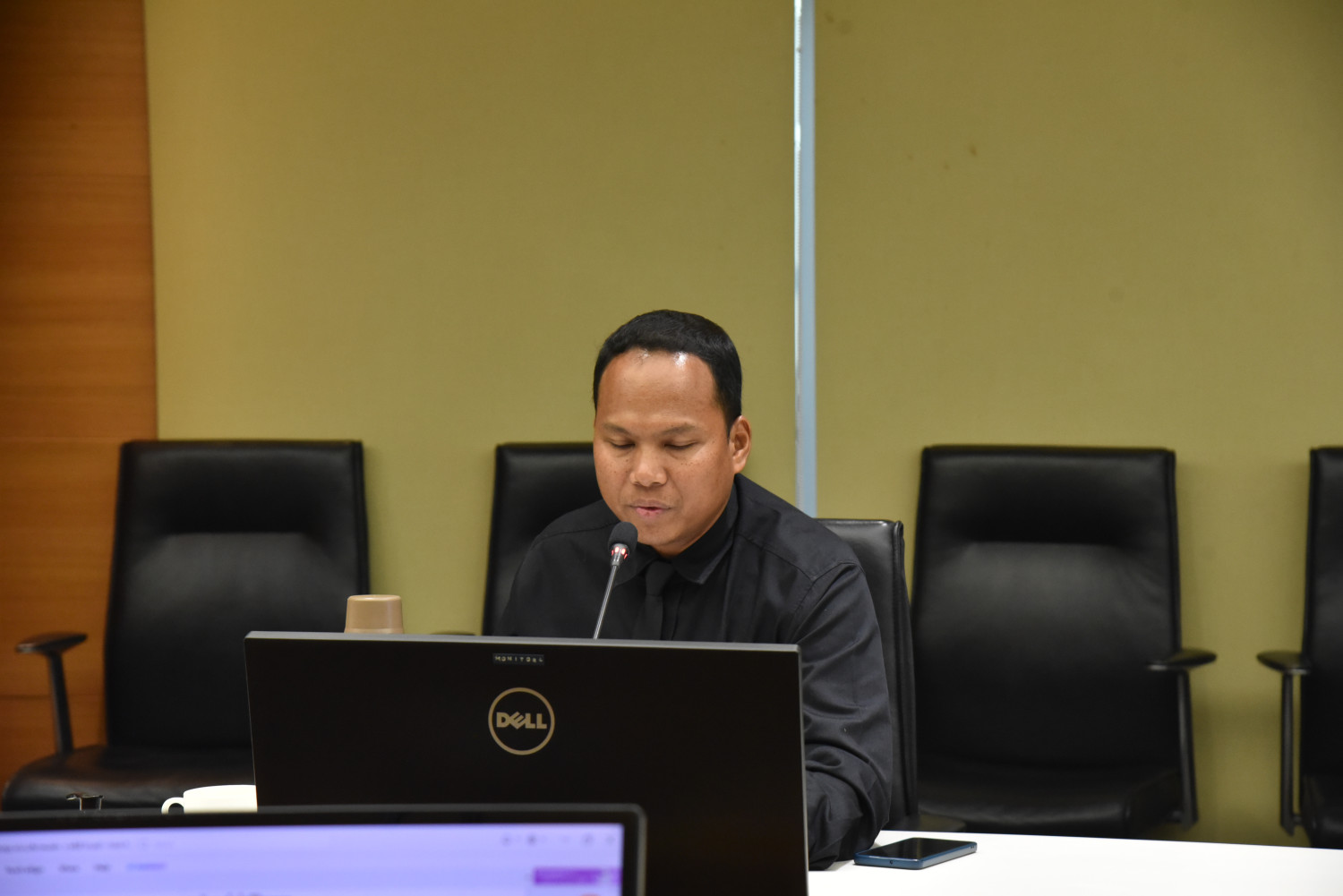 ประชุมคณะกรรมการบริหารหอพัก นักเรียนนักศึกษาสถาบันเทคโนโลยีจิตรลดา ครั้งที่ 51 ประชุมคณะกรรมการบริหารหอพัก นักเรียนนักศึกษาสถาบันเทคโนโลยีจิตรลดา ครั้งที่ 51 — 24 กุมภาพันธ์ 2026 — สถาบันเทคโนโลยีจิตรลดา CDTI