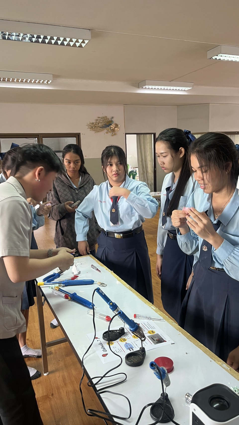 คณะเทคโนโลยีอุตสาหกรรมจัดโครงการพี่ชวนน้องเรียน CDTI ปีที่ 7 ณ โรงเรียนสกลวิทยา จ.นครปฐม คณะเทคโนโลยีอุตสาหกรรมจัดโครงการพี่ชวนน้องเรียน CDTI ปีที่ 7 ณ โรงเรียนสกลวิทยา จ.นครปฐม — 9 กุมภาพันธ์ 2026 — สถาบันเทคโนโลยีจิตรลดา CDTI