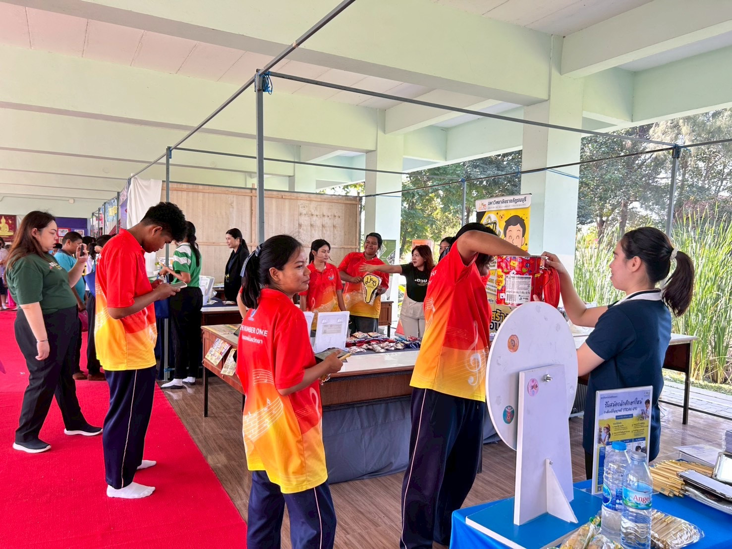 สจด. ร่วมกิจกรรม "SN_Open House..เปิดบ้านแห่งการเรียนรู้" ของโรงเรียนสองพี่น้องวิทยา ปีการศึกษา ๒๕๖๘ สจด. ร่วมกิจกรรม "SN_Open House..เปิดบ้านแห่งการเรียนรู้" ของโรงเรียนสองพี่น้องวิทยา ปีการศึกษา ๒๕๖๘ — 12 กุมภาพันธ์ 2026 — สถาบันเทคโนโลยีจิตรลดา CDTI