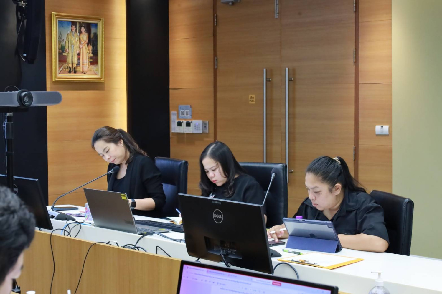 การประชุมคณะกรรมการบริหารกิจการนักเรียนนักศึกษา ครั้งที่ 69 และการประชุมคณะกรรมการทุนการศึกษา ครั้งที่ 9 (8/ปีการศึกษา 2568) &mdash; 29 มีนาคม 2026 &mdash; สถาบันเทคโนโลยีจิตรลดา CDTI