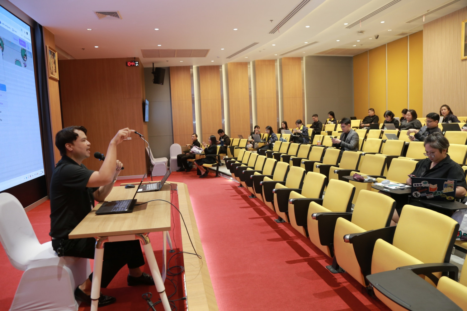 สจด. จัดอบรมเชิงปฏิบัติการ “การใช้เครื่องมือวัดดิจิทัลสำหรับการวัดและประเมินทางอาชีวศึกษา” ยกระดับศักยภาพครูสู่การเรียนรู้ยุคดิจิทัล &mdash; 25 มีนาคม 2026 &mdash; สถาบันเทคโนโลยีจิตรลดา CDTI