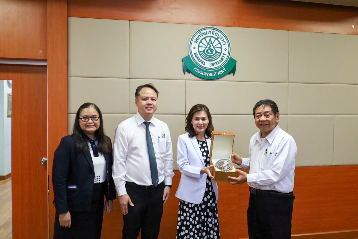 สจด. ศึกษาดูงาน TQA คณะแพทยศาสตร์ ม.บูรพา &mdash; 24 เมษายน 2026 &mdash; สถาบันเทคโนโลยีจิตรลดา CDTI