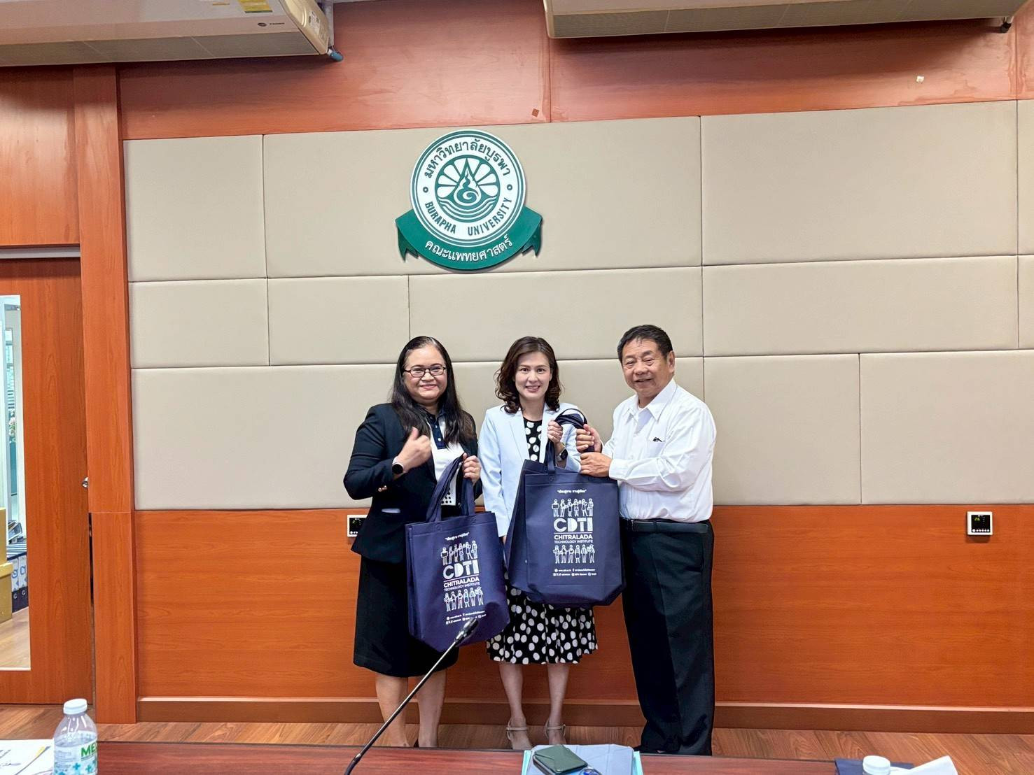 สจด. ศึกษาดูงาน TQA คณะแพทยศาสตร์ ม.บูรพา &mdash; 24 เมษายน 2026 &mdash; สถาบันเทคโนโลยีจิตรลดา CDTI