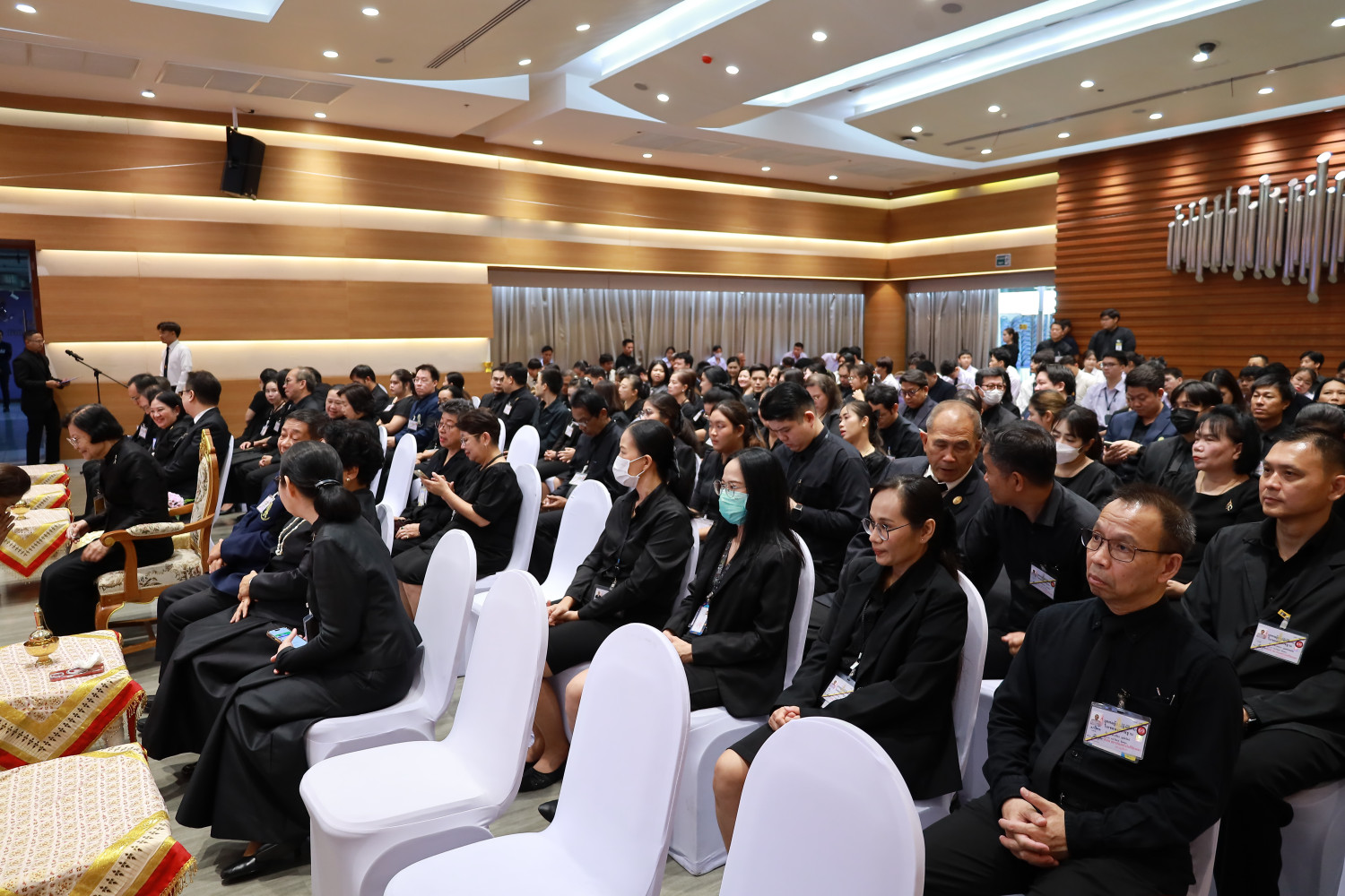 สจด. ร่วมพิธีเจริญพระพุทธมนต์และถวายภัตตาหาร ถวายเป็นพระระราชกุศลเนื่องในวันคล้ายวันพระราชสมภพสมเด็จพระกนิษฐาธิราชเจ้า กรมสมเด็จพระเทพรัตนราชสุดาฯ สยามบรมราชกุมารี และเนื่องในวันสถาปนาสถาบันเทคโนโลยีจิตรลดา &mdash; 3 เมษายน 2026 &mdash; สถาบันเทคโนโลยีจิตรลดา CDTI