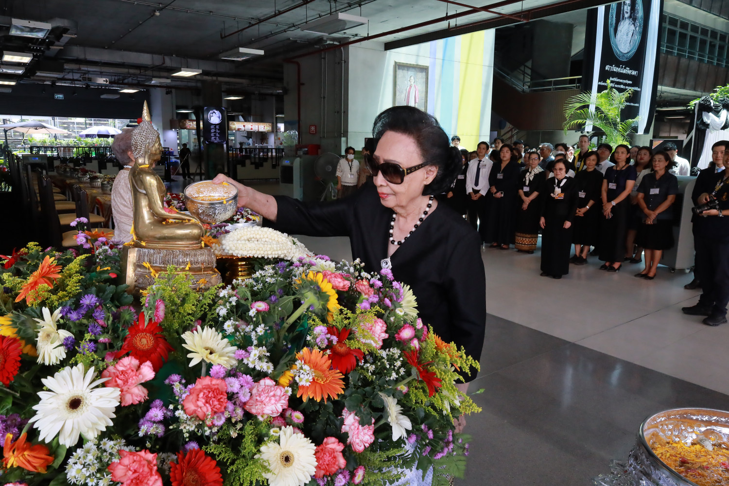 สจด. จัด “สงกรานต์คลายร้อน ต้อนรับปีใหม่ไทย” สืบสานประเพณีไทย &mdash; 9 เมษายน 2026 &mdash; สถาบันเทคโนโลยีจิตรลดา CDTI