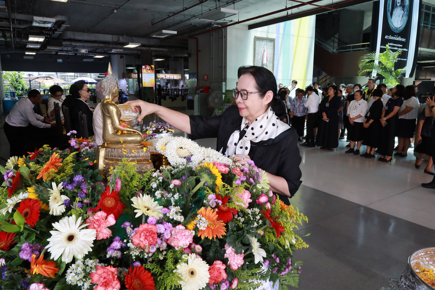 สจด. จัด “สงกรานต์คลายร้อน ต้อนรับปีใหม่ไทย” สืบสานประเพณีไทย &mdash; 9 เมษายน 2026 &mdash; สถาบันเทคโนโลยีจิตรลดา CDTI