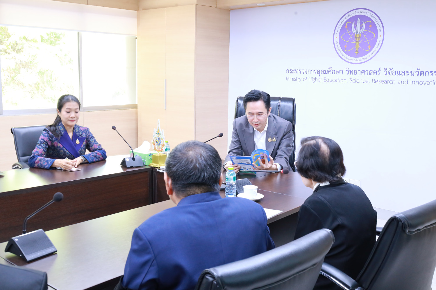 สจด. เข้าแสดงความยินดี รมว.อว. คนใหม่พร้อมประกาศเดินหน้าขานรับนโยบาย MHESI Action Plan 2026-2030 &mdash; 18 เมษายน 2026 &mdash; สถาบันเทคโนโลยีจิตรลดา CDTI