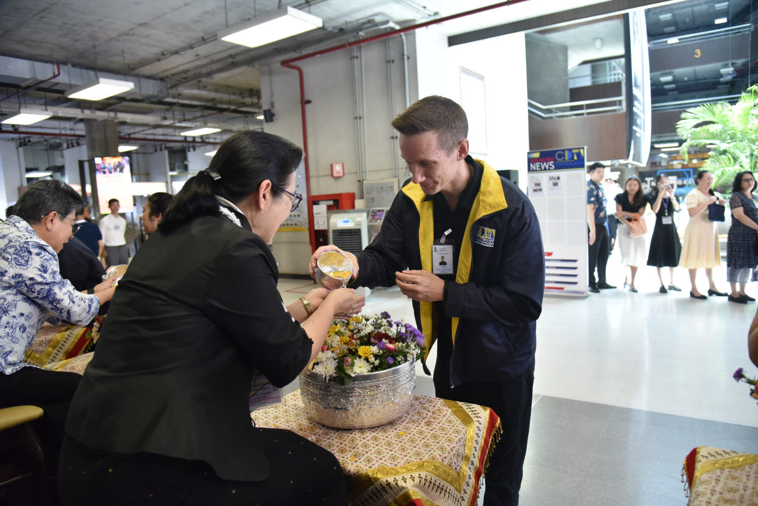 สจด. จัด “สงกรานต์คลายร้อน ต้อนรับปีใหม่ไทย” สืบสานประเพณีไทย &mdash; 9 เมษายน 2026 &mdash; สถาบันเทคโนโลยีจิตรลดา CDTI