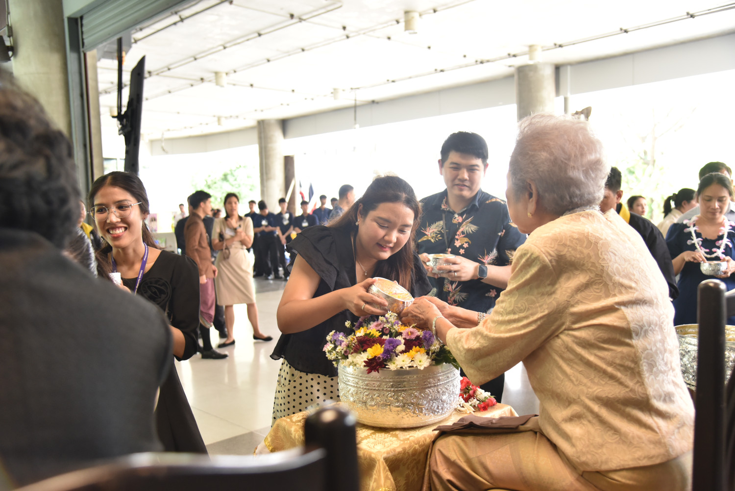 สจด. จัด “สงกรานต์คลายร้อน ต้อนรับปีใหม่ไทย” สืบสานประเพณีไทย &mdash; 9 เมษายน 2026 &mdash; สถาบันเทคโนโลยีจิตรลดา CDTI