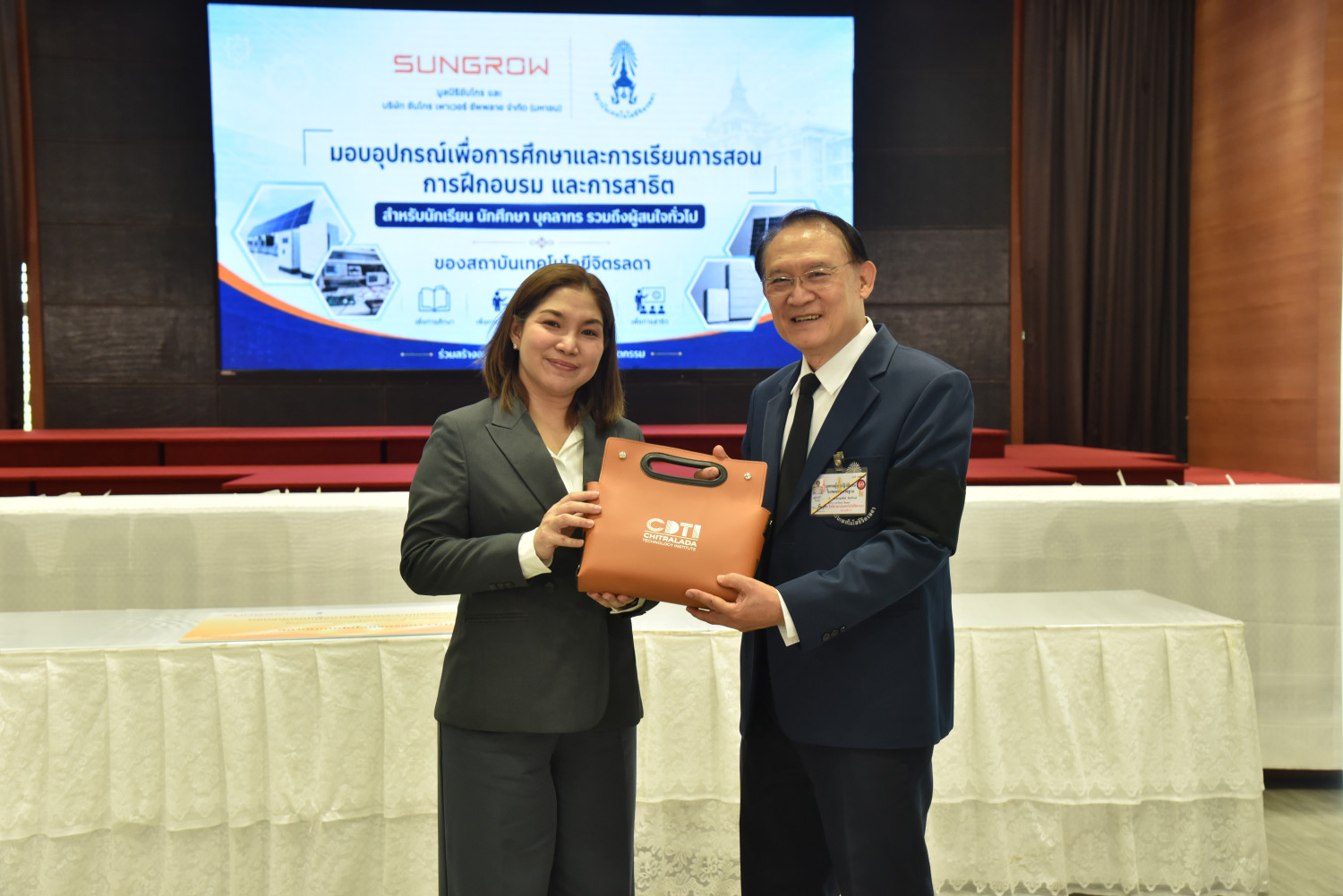 สจด. รับมอบชุดฝึกระบบโซล่าเซลล์ หนุนผลิตกำลังคนด้านพลังงานสะอาด &mdash; 29 เมษายน 2026 &mdash; สถาบันเทคโนโลยีจิตรลดา CDTI