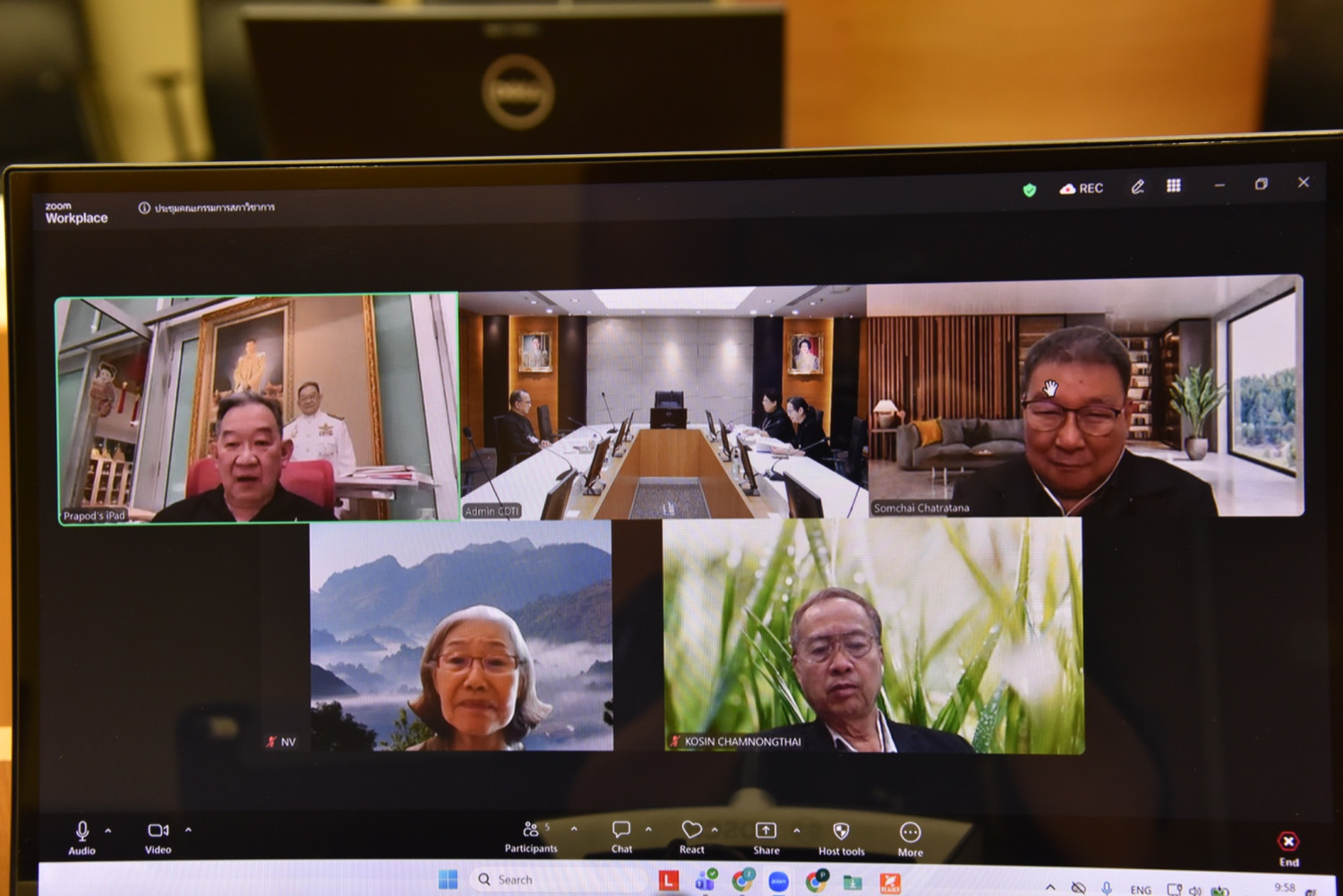 ประชุมสภาวิชาการ สถาบันเทคโนโลยีจิตรลดา ครั้งที่ 27 ประชุมสภาวิชาการ สถาบันเทคโนโลยีจิตรลดา ครั้งที่ 27 — 26 พฤษภาคม 2026 — สถาบันเทคโนโลยีจิตรลดา CDTI