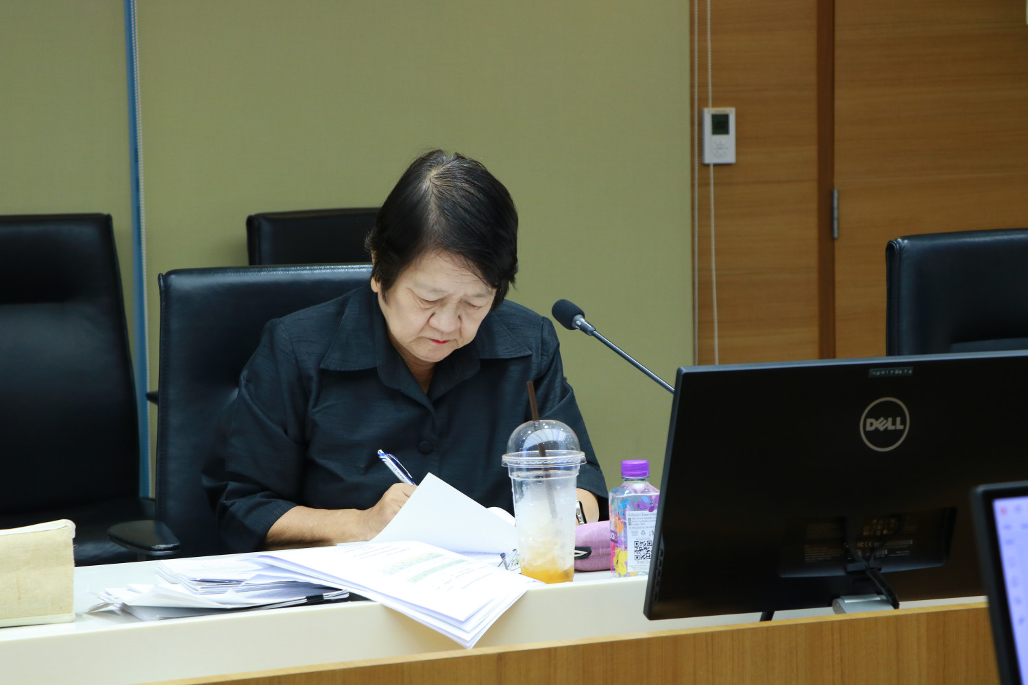 ประชุมคณะกรรมการบริหารหอพัก นักเรียนนักศึกษาสถาบันเทคโนโลยีจิตรลดา ครั้งที่ 53 ประชุมคณะกรรมการบริหารหอพัก นักเรียนนักศึกษาสถาบันเทคโนโลยีจิตรลดา ครั้งที่ 53 — 27 พฤษภาคม 2026 — สถาบันเทคโนโลยีจิตรลดา CDTI