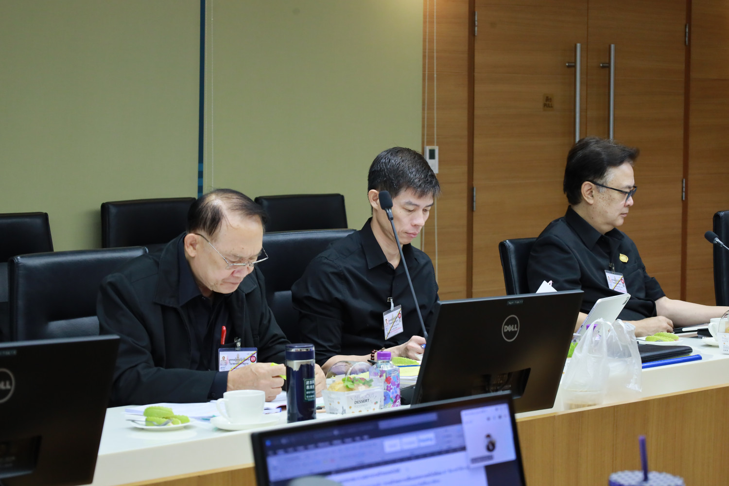 ประชุมคณะกรรมการบริหารสถาบัน (กบง.) ครั้งที่ 85 ประชุมคณะกรรมการบริหารสถาบัน (กบง.) ครั้งที่ 85 — 21 พฤษภาคม 2026 — สถาบันเทคโนโลยีจิตรลดา CDTI