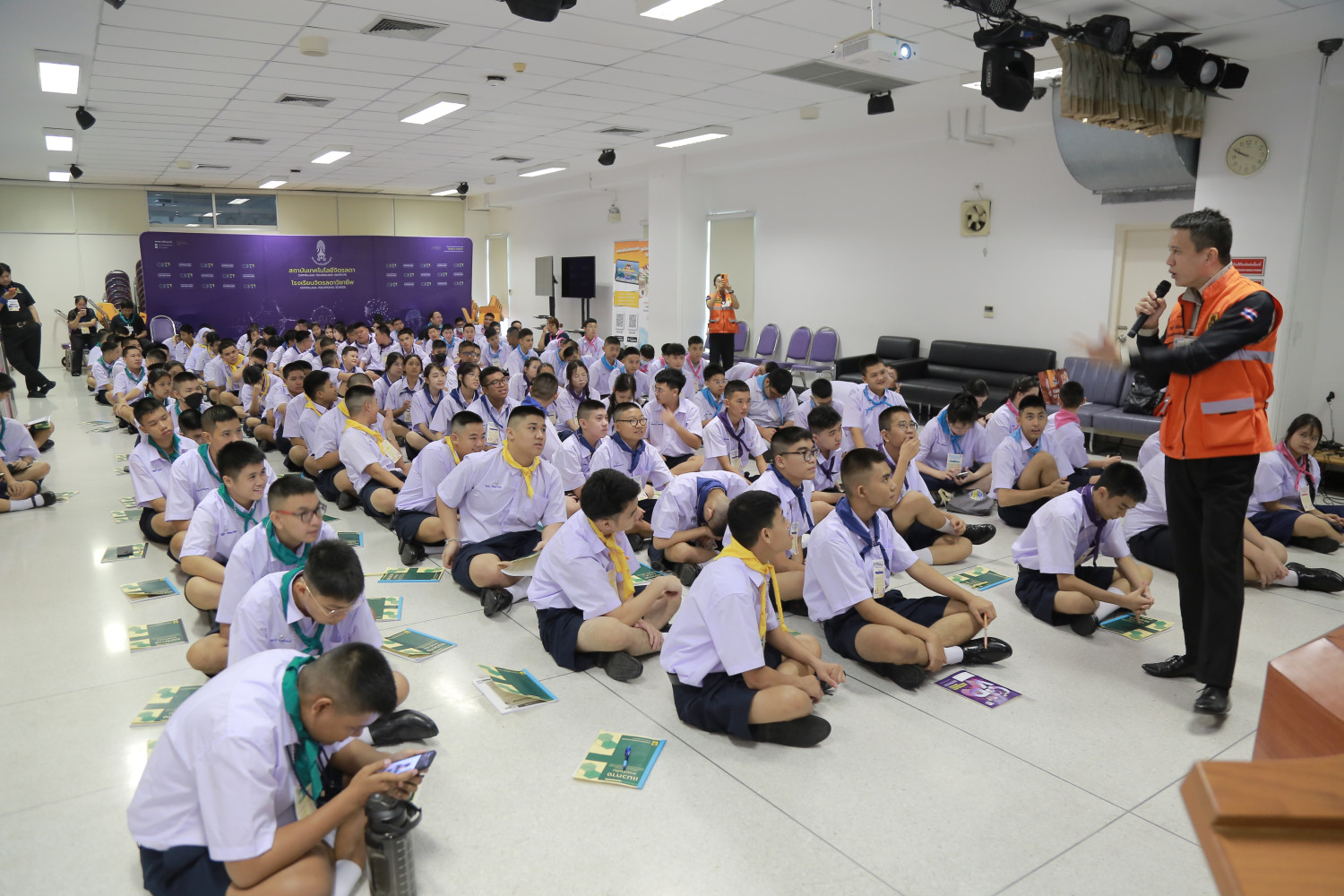 จิตรลดาวิชาชีพจัดอบรม “ยุว อปพร.” เตรียมพร้อมรับมือสาธารณภัย &mdash; 26 พฤษภาคม 2026 &mdash; สถาบันเทคโนโลยีจิตรลดา CDTI