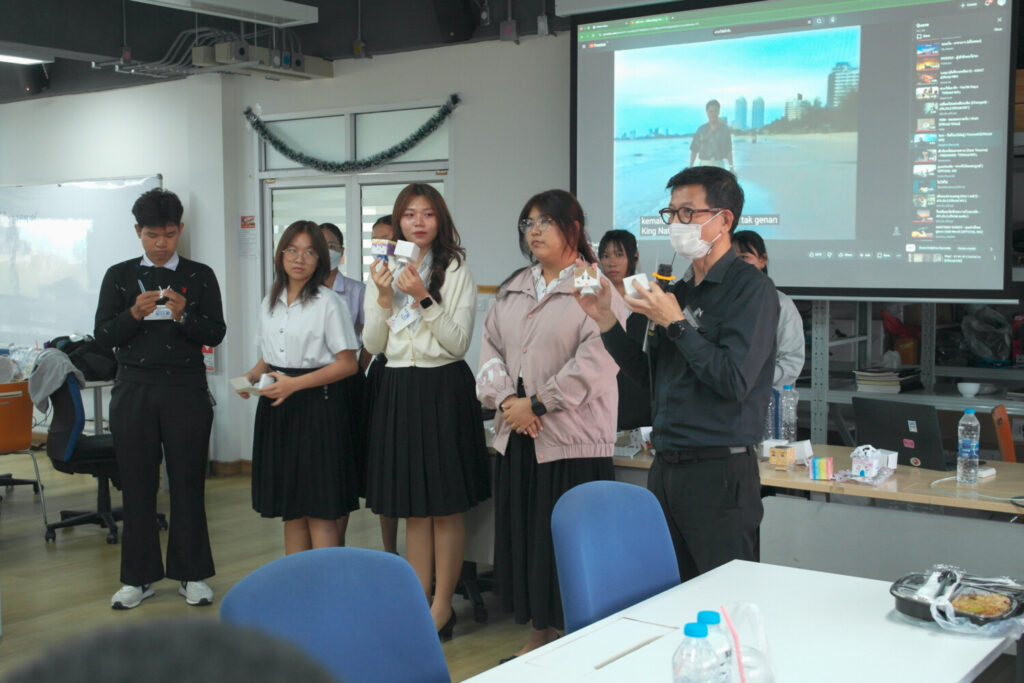 โครงการเตรียมความพร้อมและปรับพื้นฐานสำหรับนักศึกษาใหม่ สาขาออกแบบดิจิทัลและเทคโนโลยี รุ่นที่ 69 โครงการเตรียมความพร้อมและปรับพื้นฐานสำหรับนักศึกษาใหม่ สาขาออกแบบดิจิทัลและเทคโนโลยี รุ่นที่ 69 — 29 พฤษภาคม 2026 — สถาบันเทคโนโลยีจิตรลดา CDTI