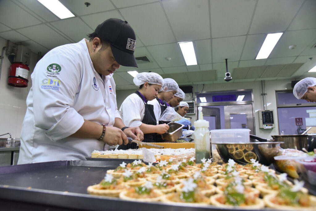 สจด. ร่วมจัดเลี้ยงรับรองงานการแสดงเฉลิมพระเกียรติ“Edelweiss: พราวพร่างกลางดวงใจ” ถ่ายทอดพระมหากรุณาธิคุณผ่านอาหารไทยร่วมสมัย &mdash; 12 มิถุนายน 2026 &mdash; สถาบันเทคโนโลยีจิตรลดา CDTI