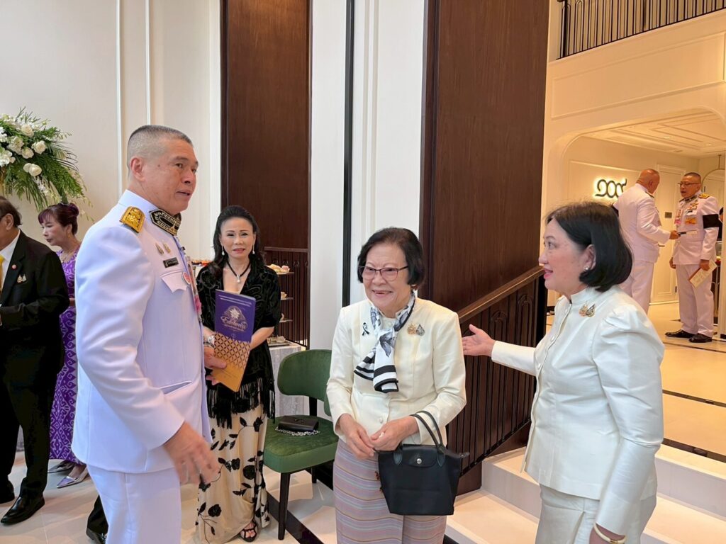 สจด. เฝ้าฯ รับเสด็จ พระบาทสมเด็จพระเจ้าอยู่หัว และสมเด็จพระนางเจ้า ฯ พระบรมราชินี ในโอกาสทอดพระเนตร การแสดงเฉลิมพระเกียรติฯ Edelweiss พราวพร่างกลางดวงใจ สจด. เฝ้าฯ รับเสด็จ พระบาทสมเด็จพระเจ้าอยู่หัว และสมเด็จพระนางเจ้า ฯ พระบรมราชินี ในโอกาสทอดพระเนตร การแสดงเฉลิมพระเกียรติฯ Edelweiss พราวพร่างกลางดวงใจ — 12 มิถุนายน 2026 — สถาบันเทคโนโลยีจิตรลดา CDTI