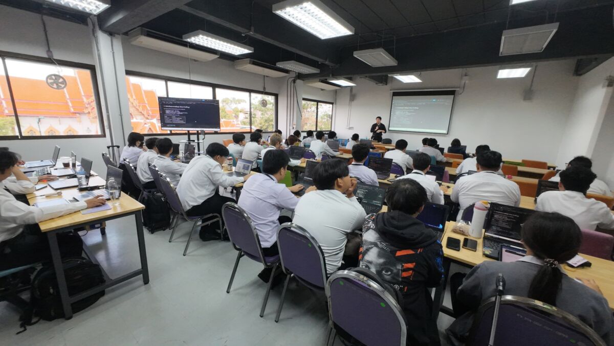 คณะเทคโนโลยีดิจิทัล จัดกิจกรรม Boot Camp เสริมทักษะวิชาชีพด้านเทคโนโลยีดิจิทัล เตรียมความพร้อมสู่การประกอบวิชาชีพ &mdash; 26 มิถุนายน 2026 &mdash; สถาบันเทคโนโลยีจิตรลดา CDTI