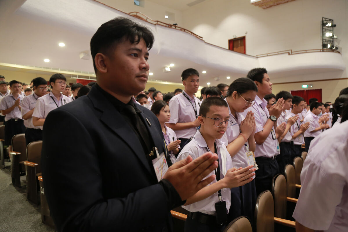 สจด. จัดพิธีไหว้ครู และพิธีรับพระราชทานรางวัลเรียนดี รางวัลการแข่งขันทักษะวิชาชีพ มอบเกียรติบัตรคณะกรรมการนักเรียน และเกียรติบัตรฝ่ายกิจการนักเรียน นักศึกษา ประจำปีการศึกษา 2569 สจด. จัดพิธีไหว้ครู และพิธีรับพระราชทานรางวัลเรียนดี รางวัลการแข่งขันทักษะวิชาชีพ มอบเกียรติบัตรคณะกรรมการนักเรียน และเกียรติบัตรฝ่ายกิจการนักเรียน นักศึกษา ประจำปีการศึกษา 2569 — 13 กรกฎาคม 2026 — สถาบันเทคโนโลยีจิตรลดา CDTI