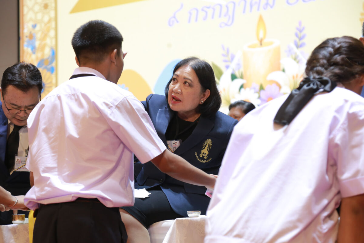 สจด. จัดพิธีไหว้ครู และพิธีรับพระราชทานรางวัลเรียนดี รางวัลการแข่งขันทักษะวิชาชีพ มอบเกียรติบัตรคณะกรรมการนักเรียน และเกียรติบัตรฝ่ายกิจการนักเรียน นักศึกษา ประจำปีการศึกษา 2569 สจด. จัดพิธีไหว้ครู และพิธีรับพระราชทานรางวัลเรียนดี รางวัลการแข่งขันทักษะวิชาชีพ มอบเกียรติบัตรคณะกรรมการนักเรียน และเกียรติบัตรฝ่ายกิจการนักเรียน นักศึกษา ประจำปีการศึกษา 2569 — 13 กรกฎาคม 2026 — สถาบันเทคโนโลยีจิตรลดา CDTI