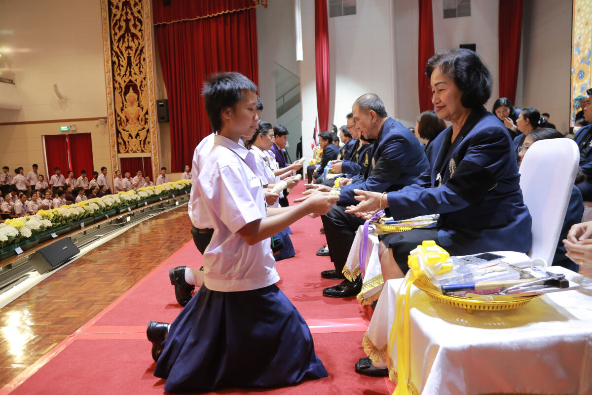 สจด. จัดพิธีไหว้ครู และพิธีรับพระราชทานรางวัลเรียนดี รางวัลการแข่งขันทักษะวิชาชีพ มอบเกียรติบัตรคณะกรรมการนักเรียน และเกียรติบัตรฝ่ายกิจการนักเรียน นักศึกษา ประจำปีการศึกษา 2569 สจด. จัดพิธีไหว้ครู และพิธีรับพระราชทานรางวัลเรียนดี รางวัลการแข่งขันทักษะวิชาชีพ มอบเกียรติบัตรคณะกรรมการนักเรียน และเกียรติบัตรฝ่ายกิจการนักเรียน นักศึกษา ประจำปีการศึกษา 2569 — 13 กรกฎาคม 2026 — สถาบันเทคโนโลยีจิตรลดา CDTI