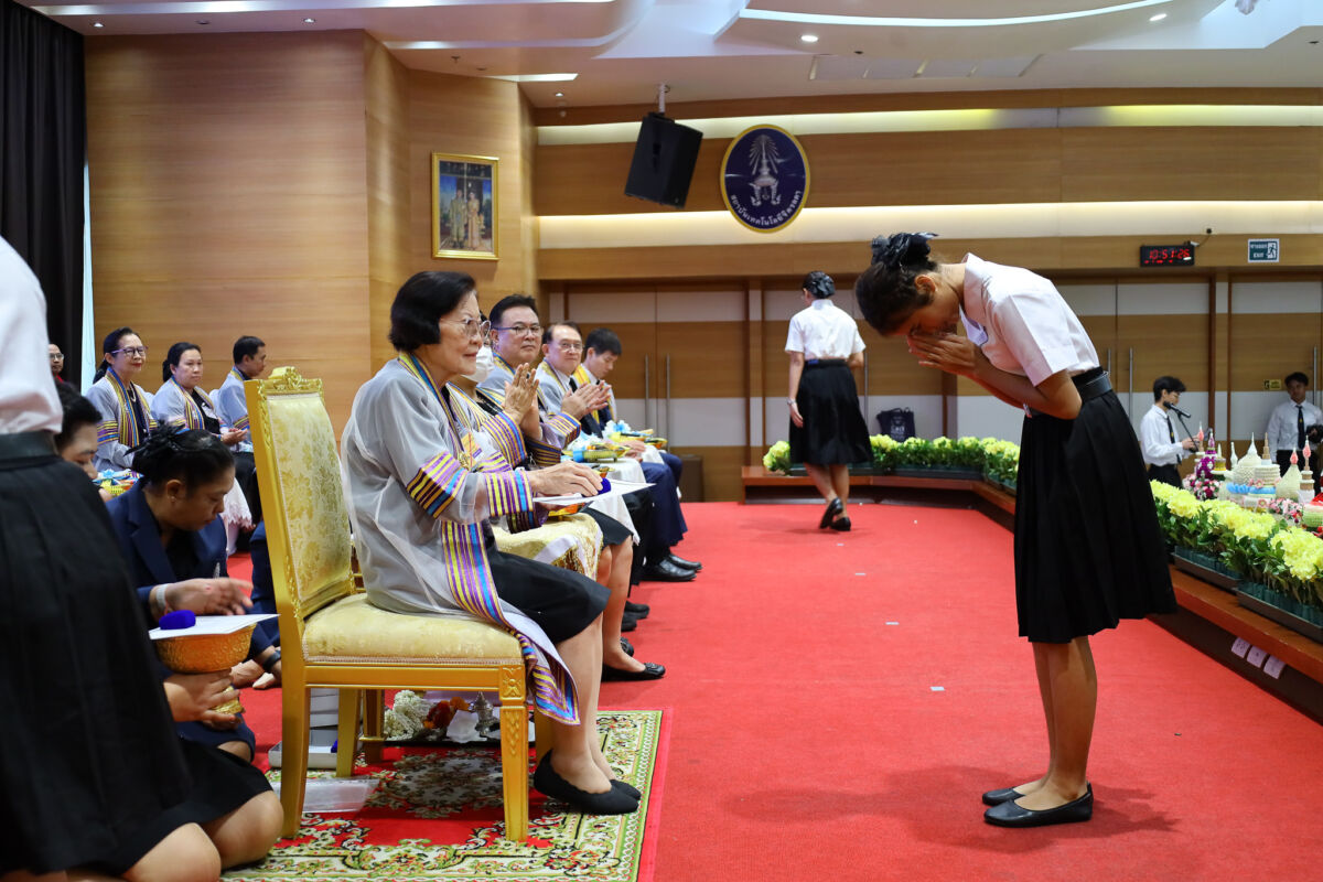 สจด. จัดพิธีไหว้ครู ประจำปีการศึกษา 2569 มุ่งสืบสานประเพณีและแสดงความกตัญญูกตเวทิตา &mdash; 24 กรกฎาคม 2026 &mdash; สถาบันเทคโนโลยีจิตรลดา CDTI