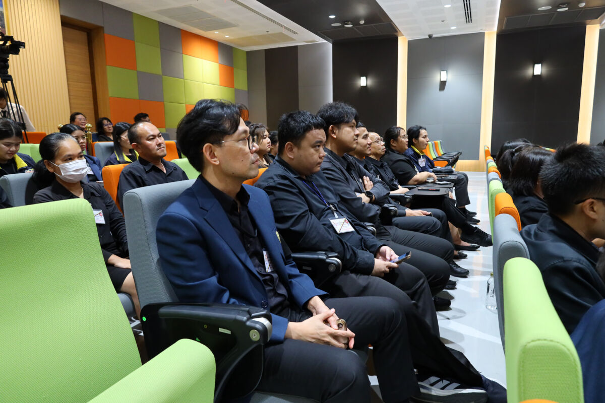 สจด. จัดบรรยายพิเศษ “พระราชปณิธานของสมเด็จพระนางเจ้าสิริกิติ์ พระบรมราชชนนีพันปีหลวงกับการอนุรักษ์ผ้าไทย” ปลูกจิตสำนึกสืบสานภูมิปัญญาผ้าไทย &mdash; 25 กรกฎาคม 2026 &mdash; สถาบันเทคโนโลยีจิตรลดา CDTI