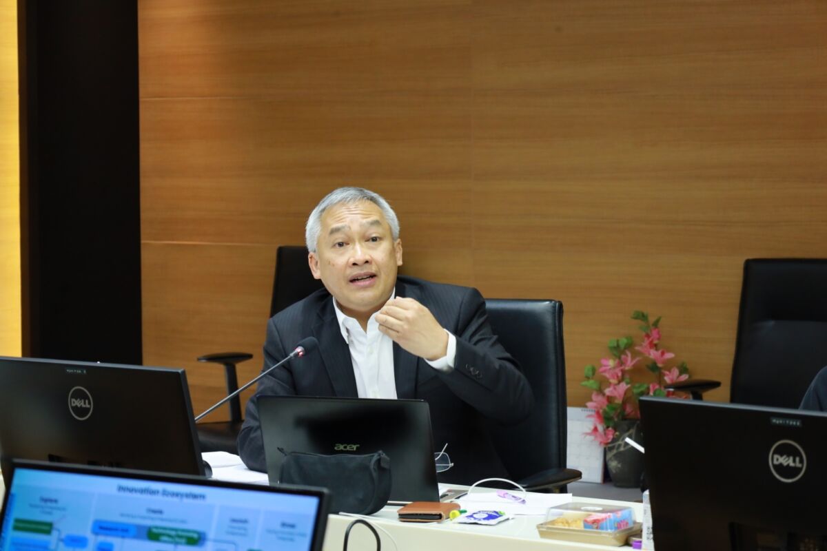 สจด. รับคำปรึกษาเชิงลึกจากผู้ทรงคุณวุฒิ เดินหน้ายกระดับระบบนิเวศนวัตกรรมสู่การใช้ประโยชน์เชิงพาณิชย์ สจด. รับคำปรึกษาเชิงลึกจากผู้ทรงคุณวุฒิ เดินหน้ายกระดับระบบนิเวศนวัตกรรมสู่การใช้ประโยชน์เชิงพาณิชย์ — 6 กรกฎาคม 2026 — สถาบันเทคโนโลยีจิตรลดา CDTI